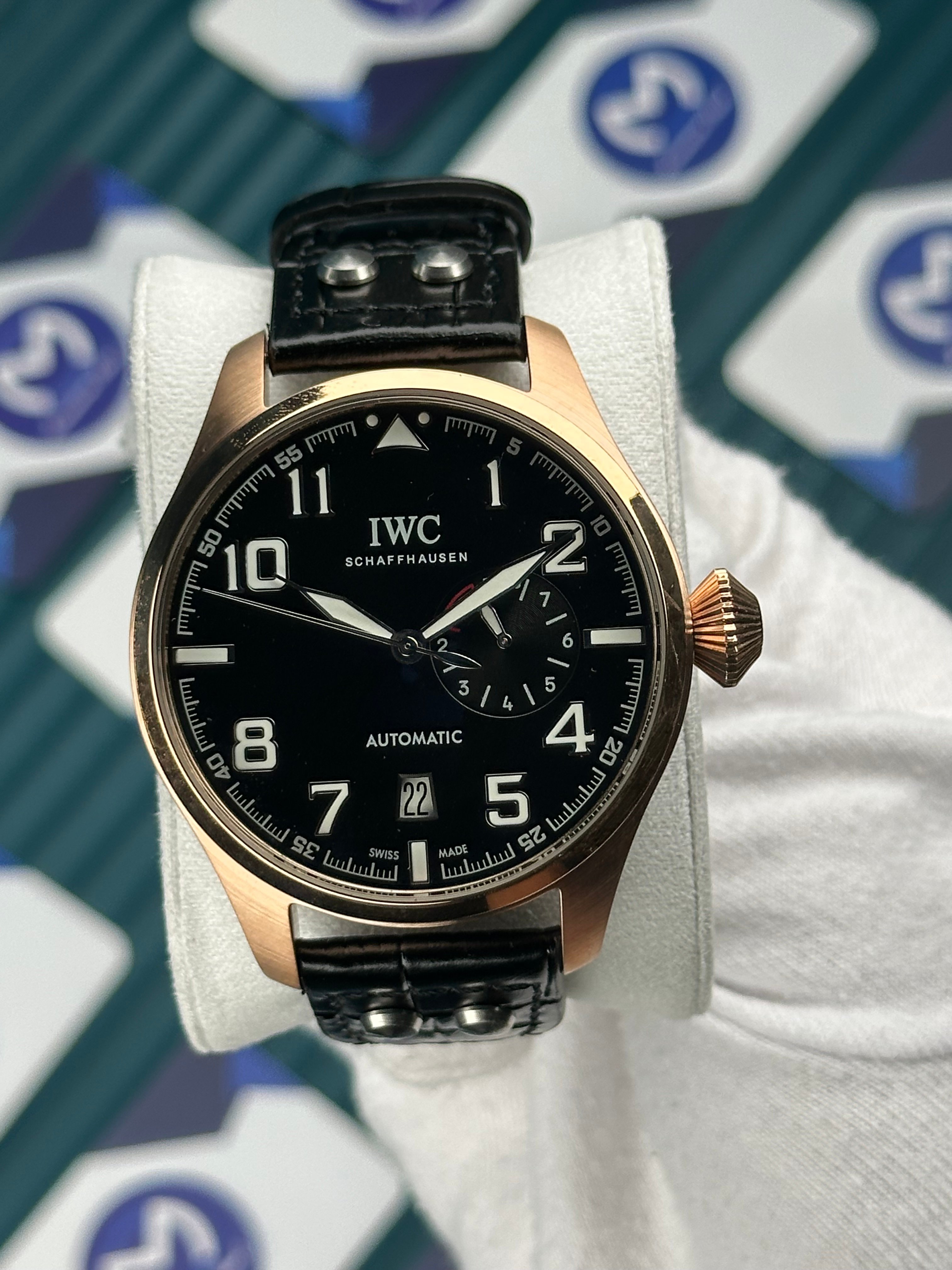 IWC Big Pilot Siyah Deri Kordon Rose Kasa
