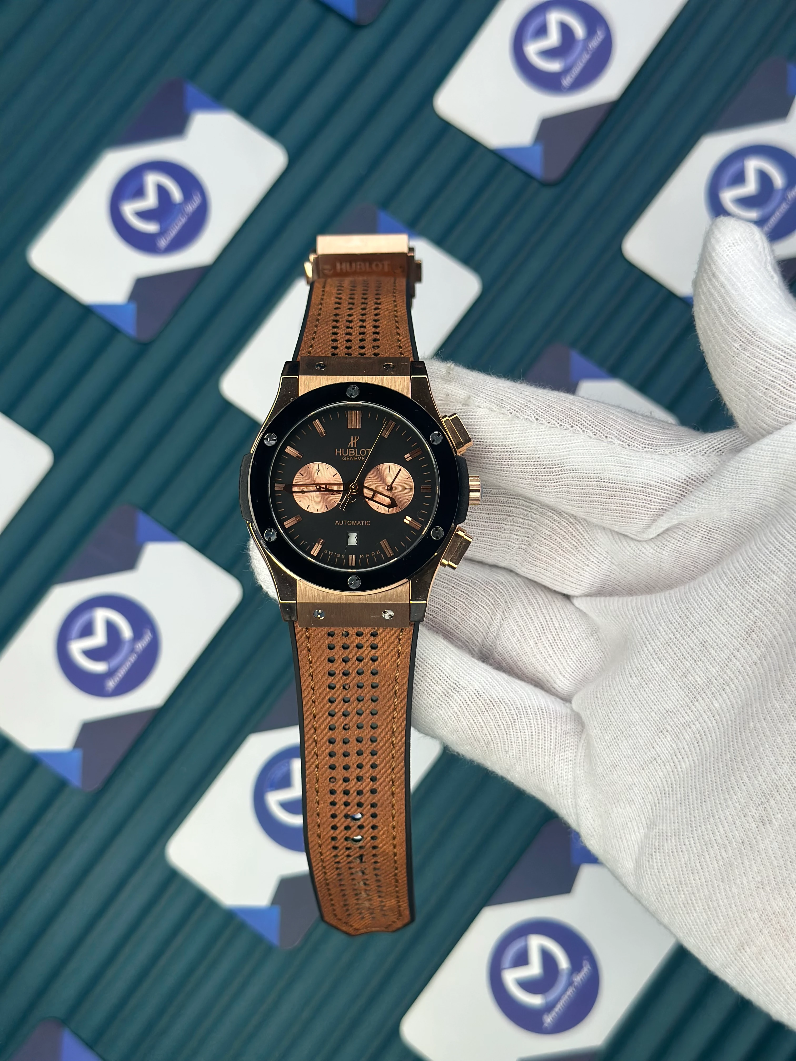 HUBLOT AUTOMATIC CLASSIC FUSHION VENDOME BLACK DIAL ROSE CASE LEATHER BROWN CORD 