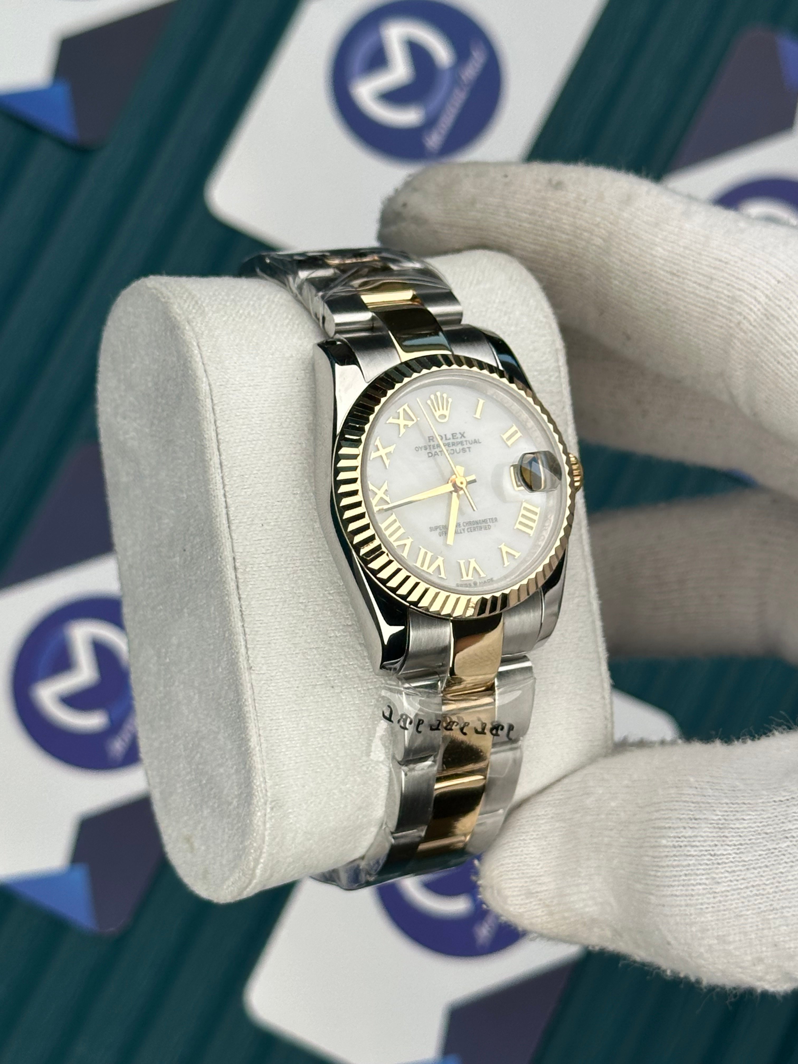 ROLEX 31 SEDEFLİ BEYAZ ROMA INDEX GOLD-SILVER OYSTER