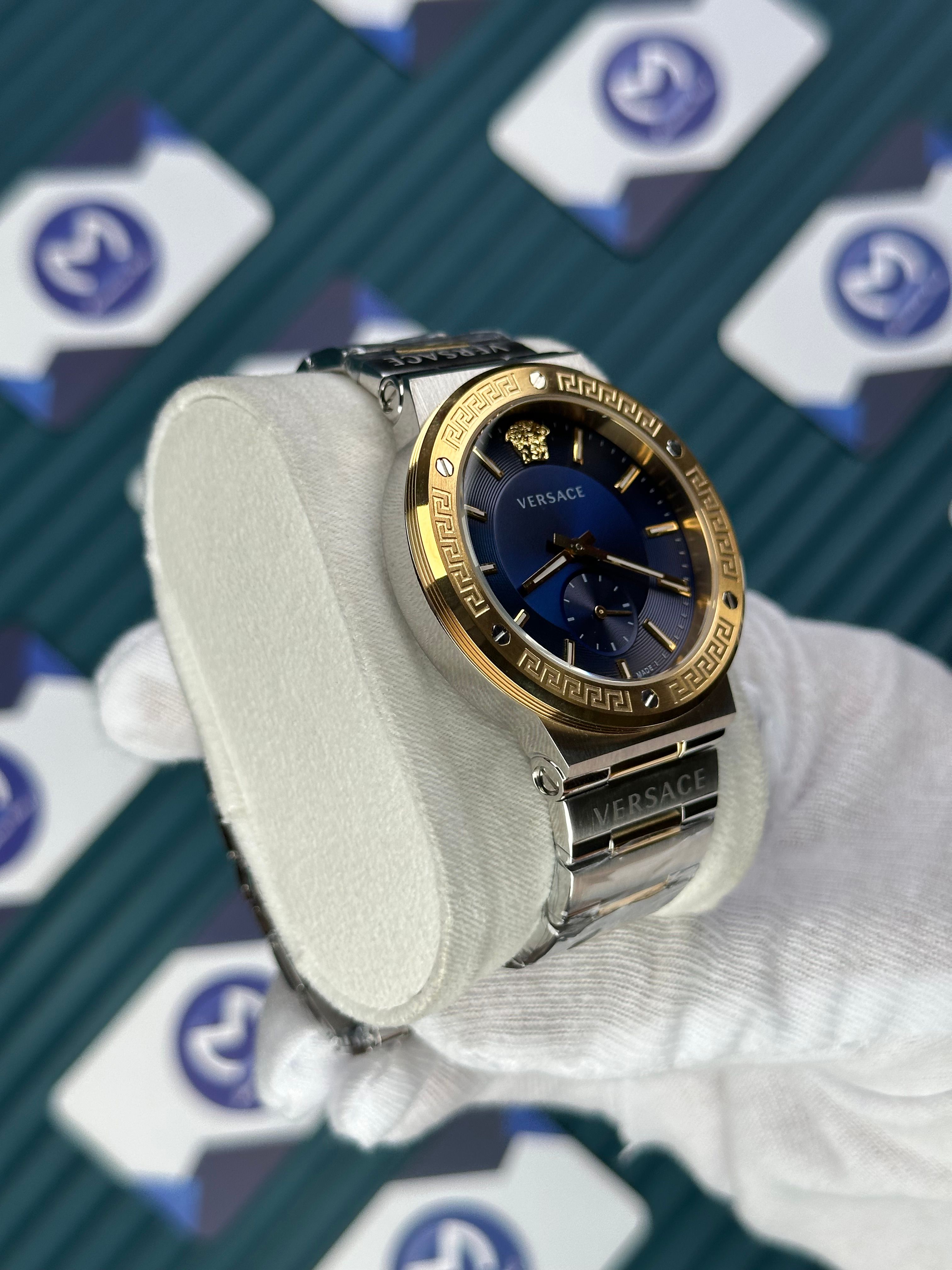 VERSACE BLUE DIAL SECOND CHRONOGRAPH GOLD-SILVER