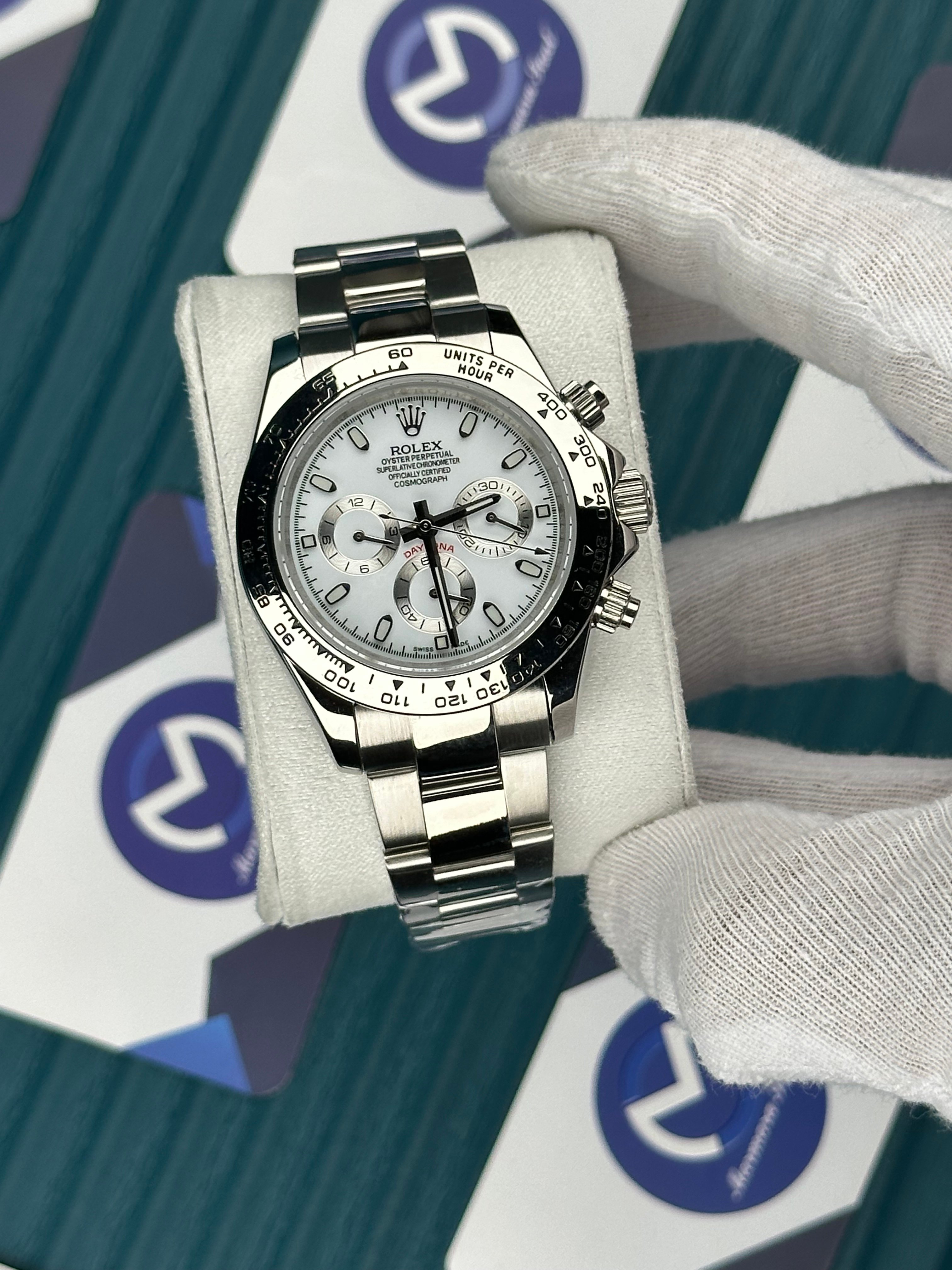 ROLEX DAYTONA PANDA SILVER BEZEL SILVER OYSTER