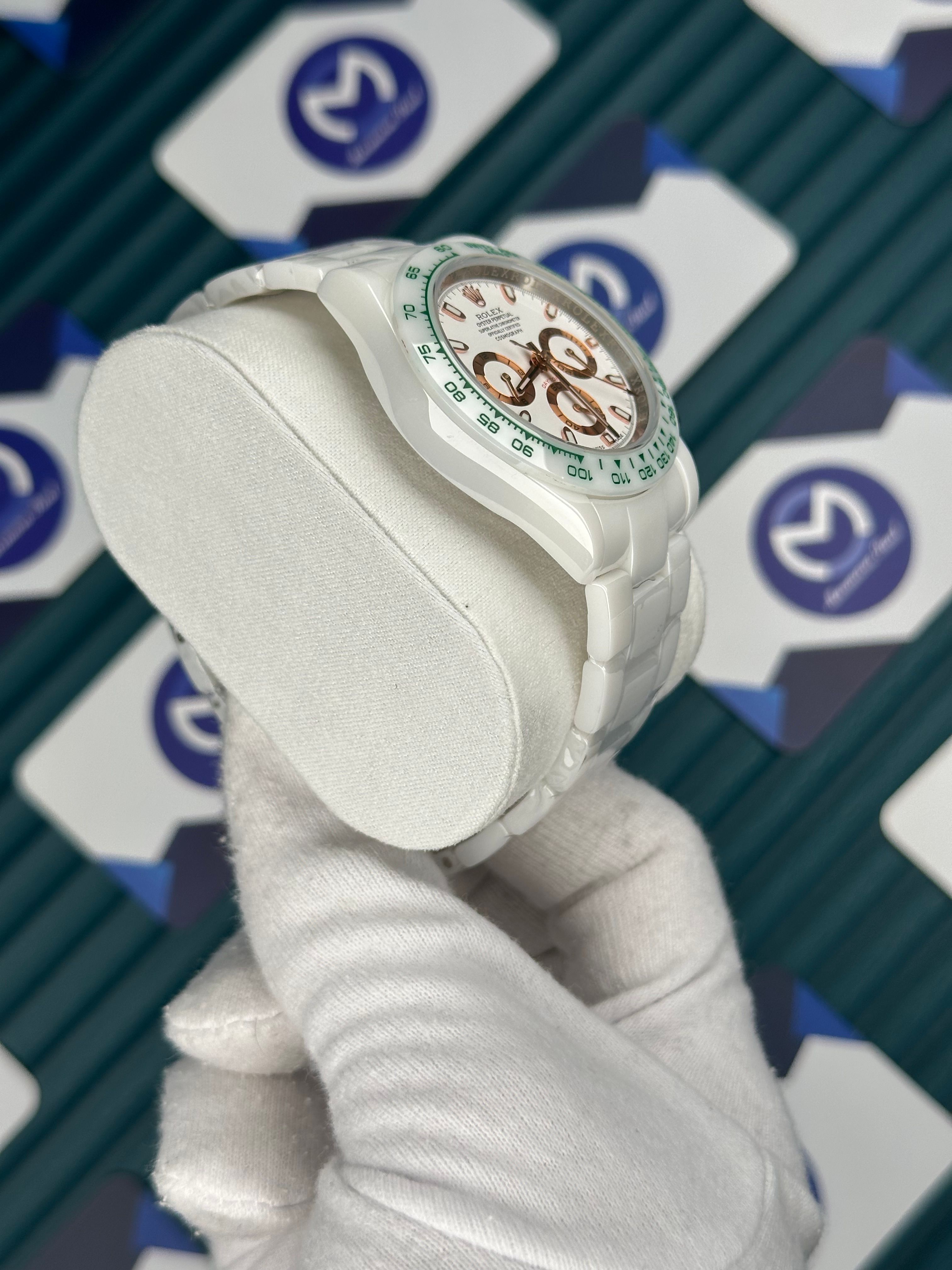 Rolex Daytona Seramik Beyaz Kadran Yeşil Bezel
