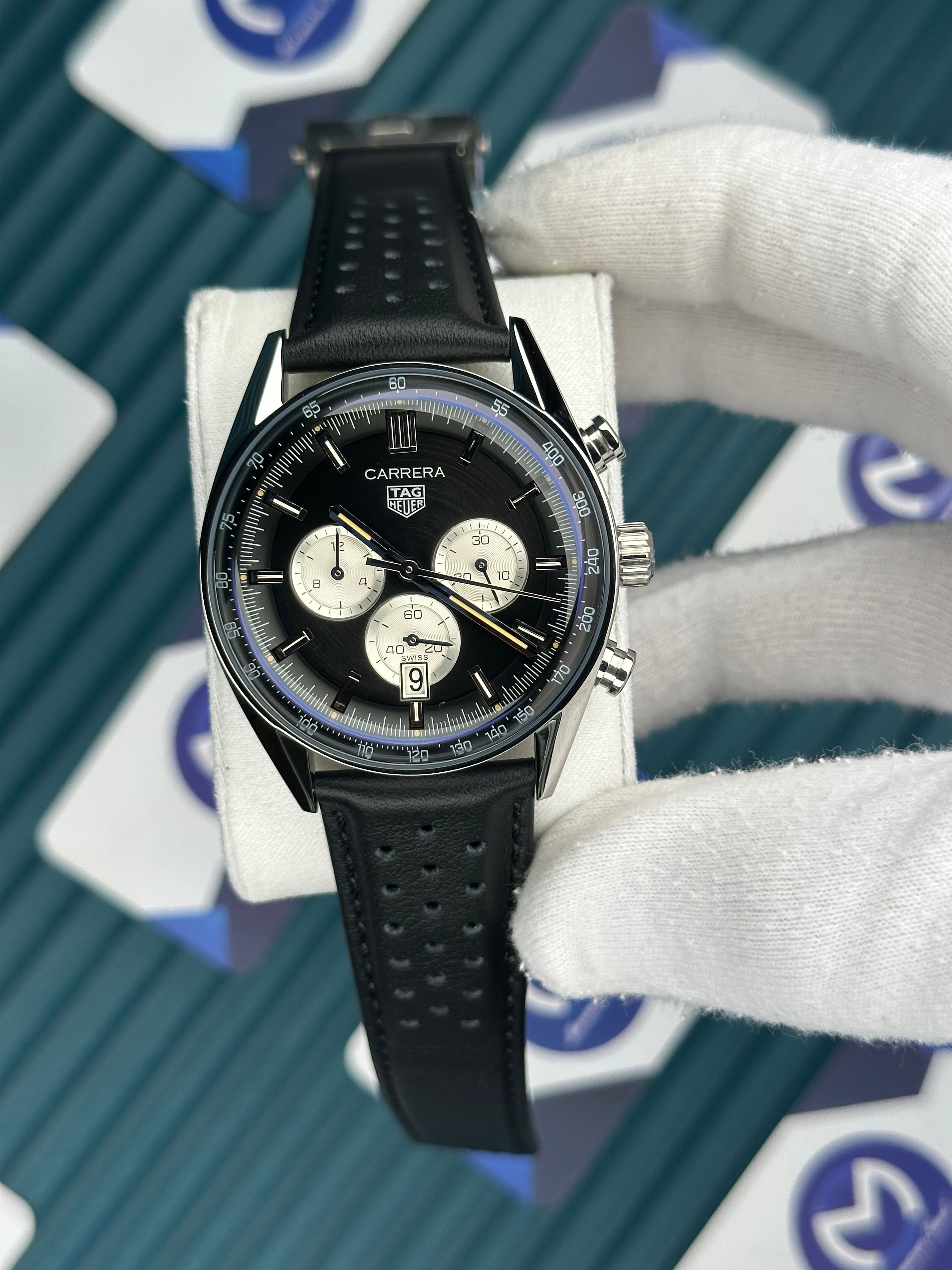 Tagheuer Carrera Siyah Deri Kordon Fonksiyonlu 