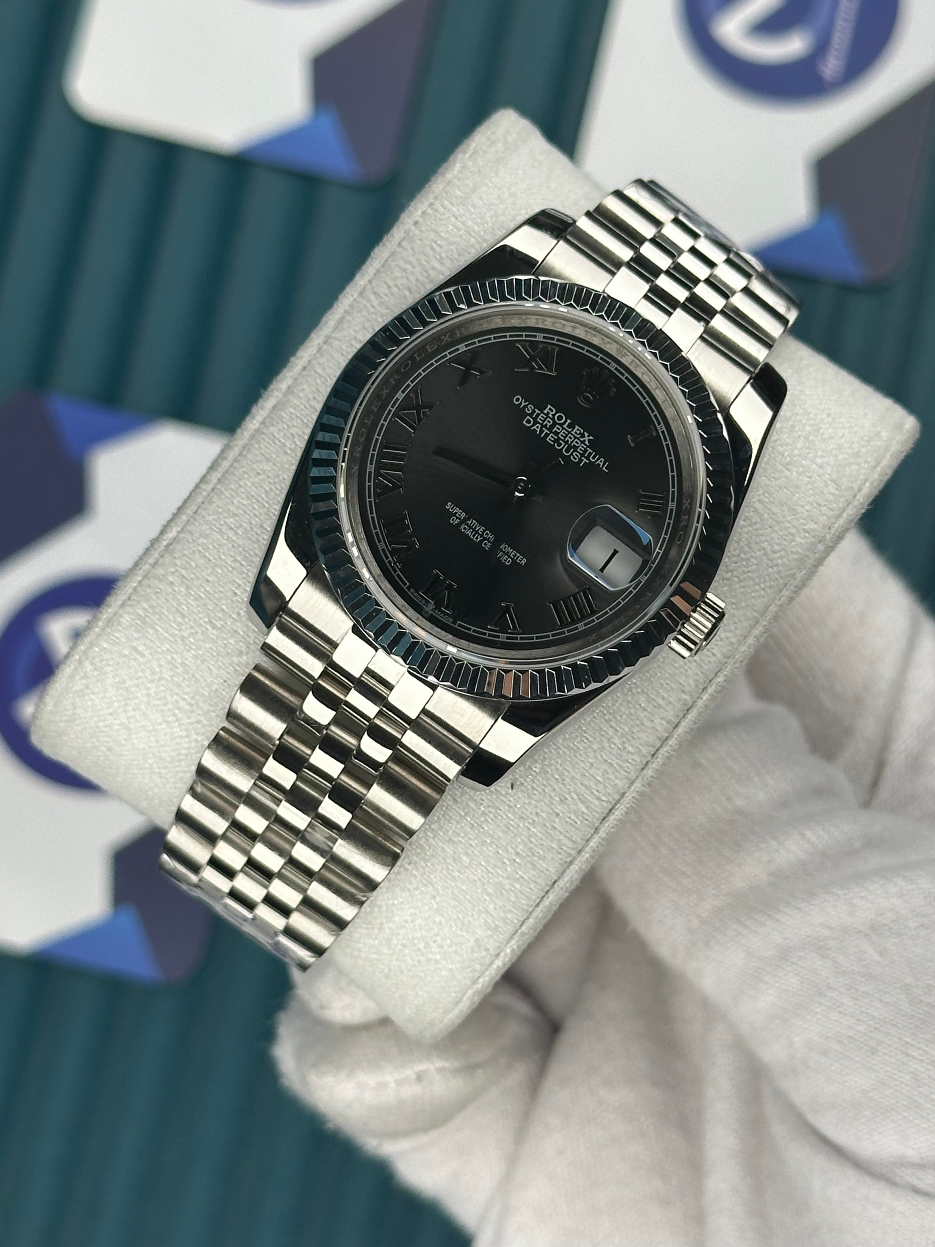 ROLEX 36 GREY DIAL SILVER JUBILEE