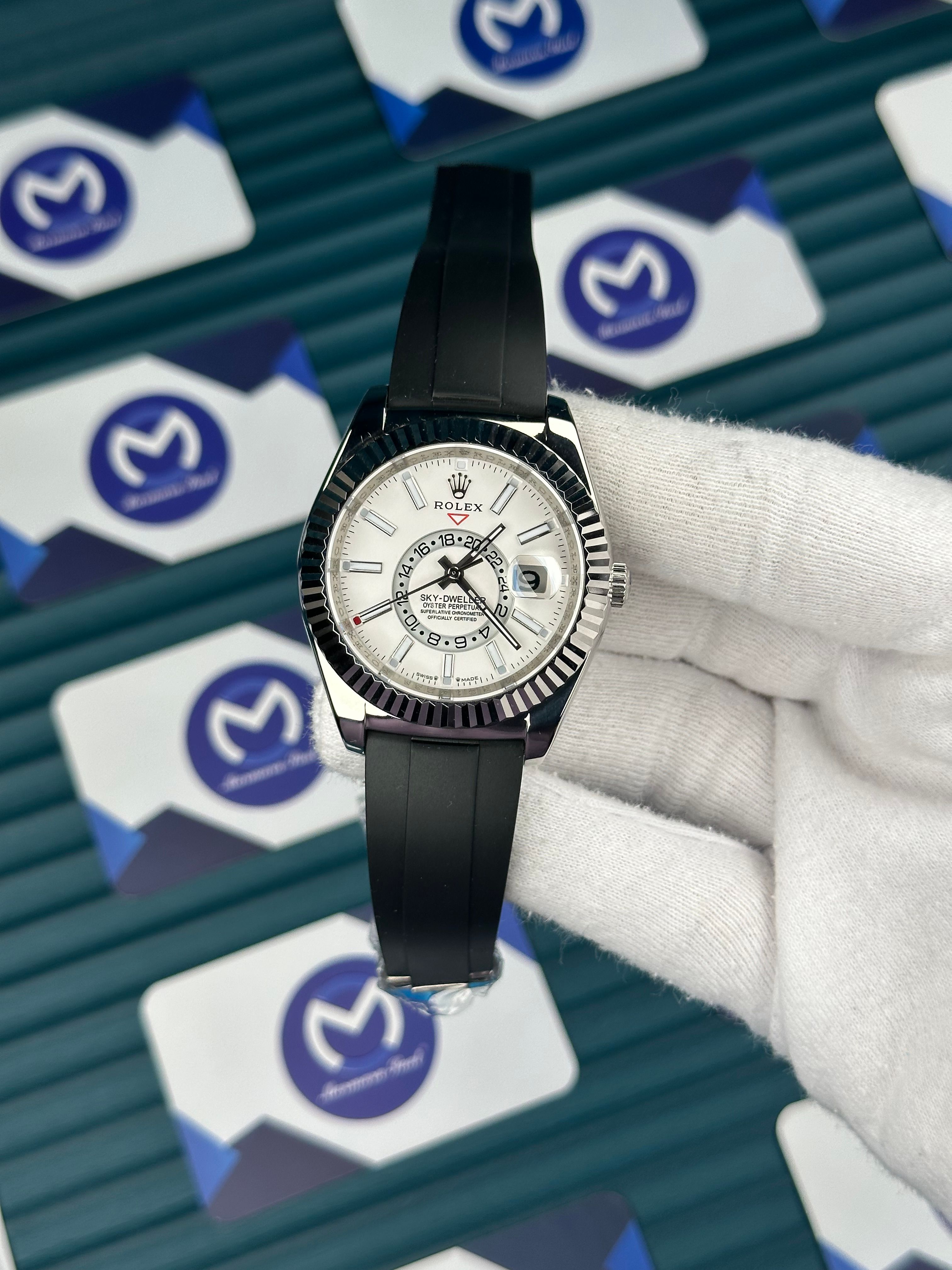 Rolex Sky Dweller Silver Beyaz Kadran Oysterflex