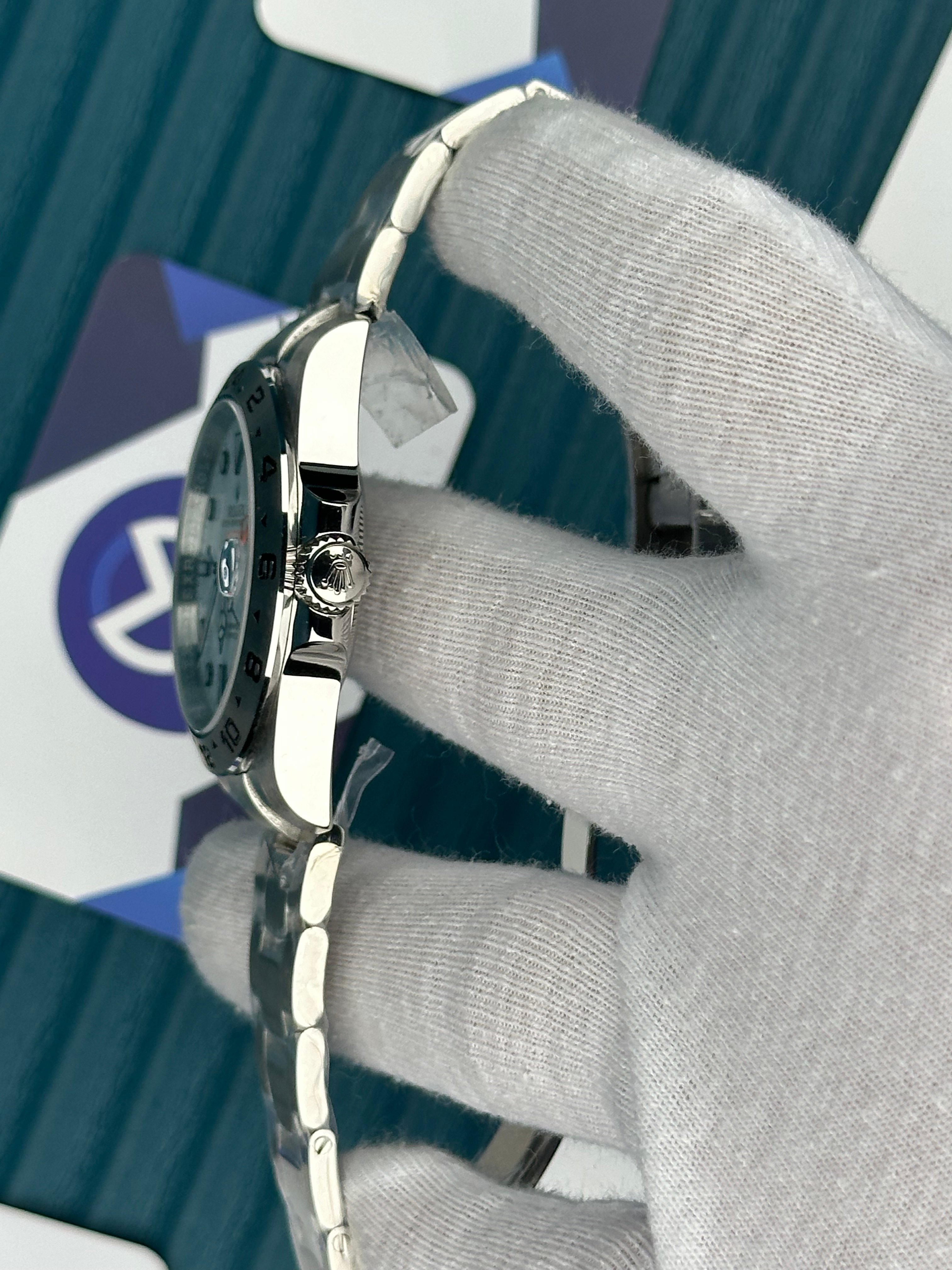 ROLEX EXPLORER 44 MM WHITE DIAL 
