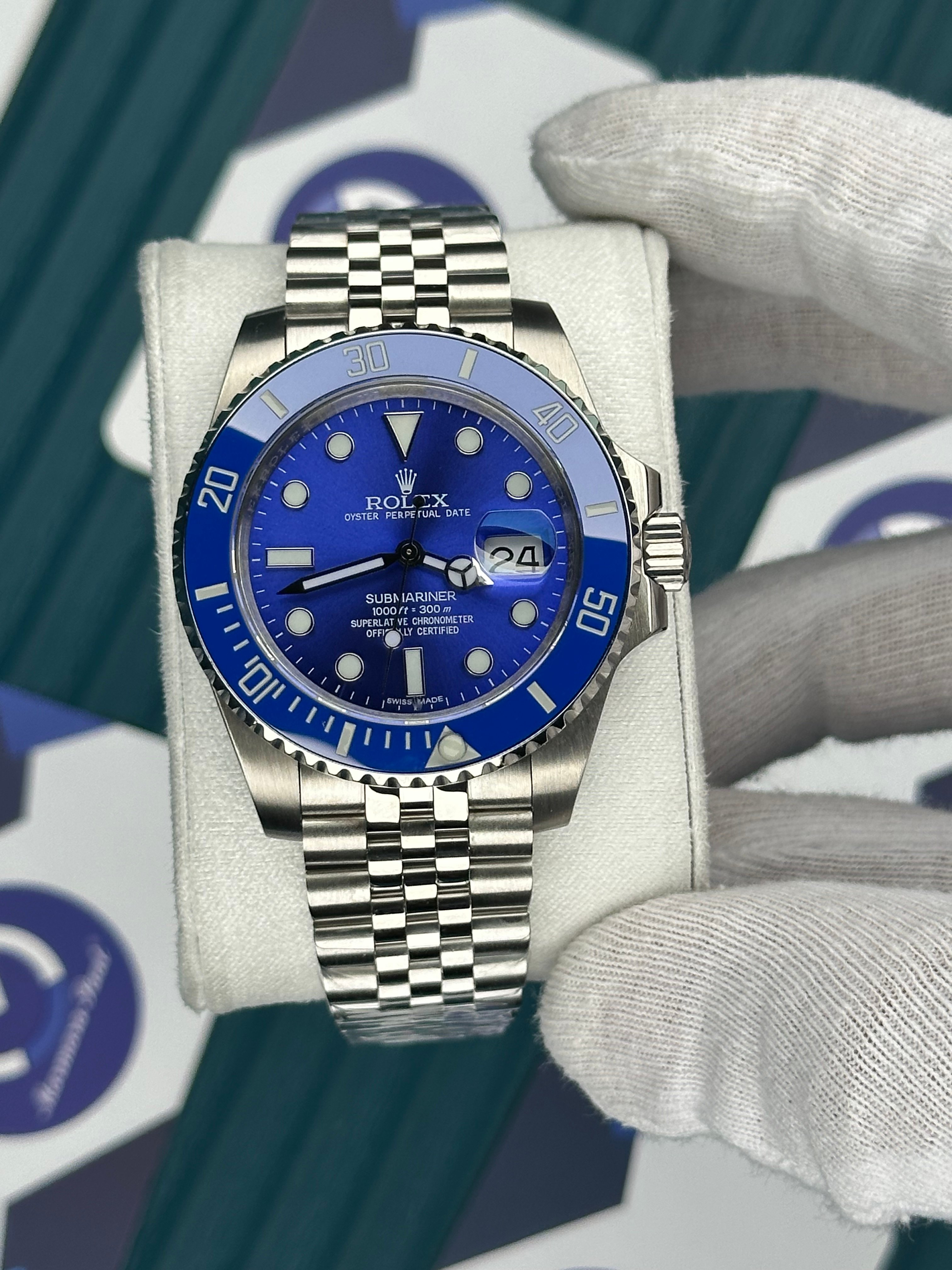 ROLEX SUBMARINER SMURF JUBILE
