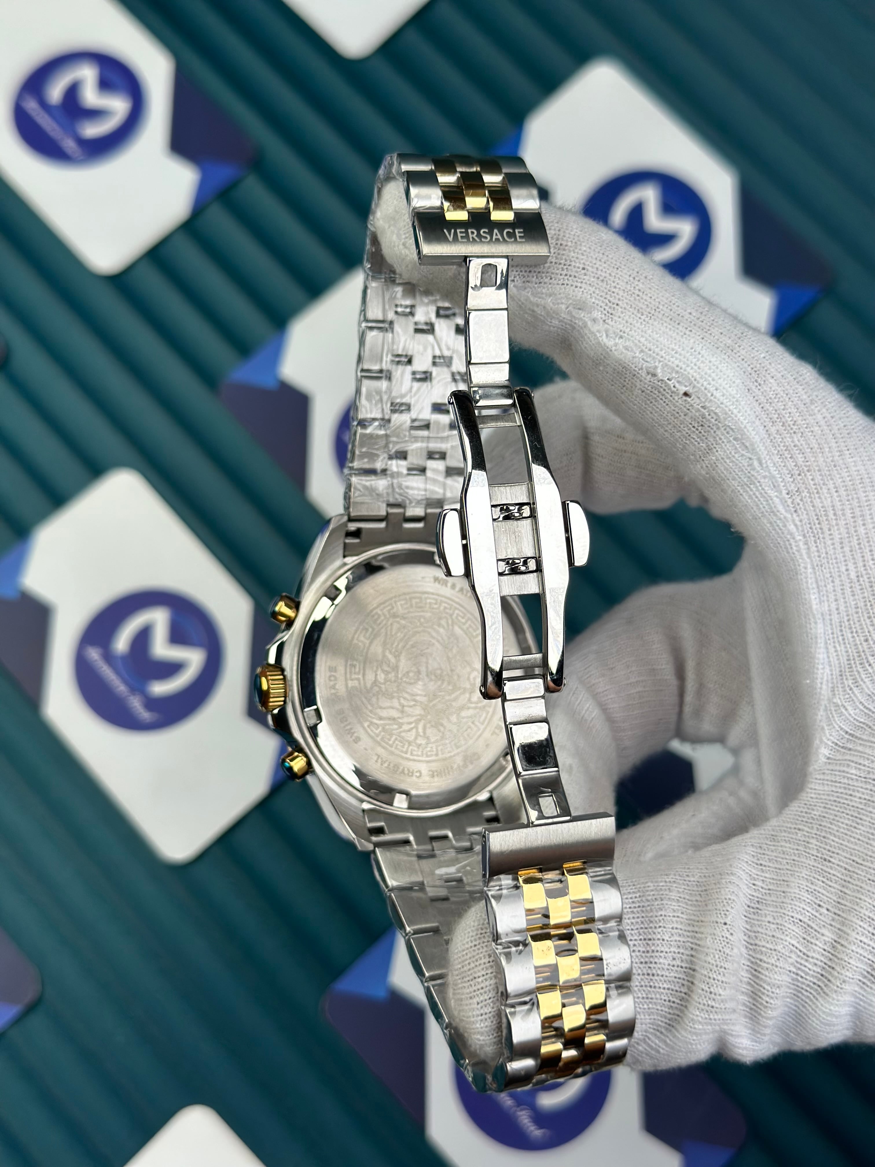 VERSACE NEW GREEN DIAL CHRONOGRAPH GOLD-SILVER JUBILE
