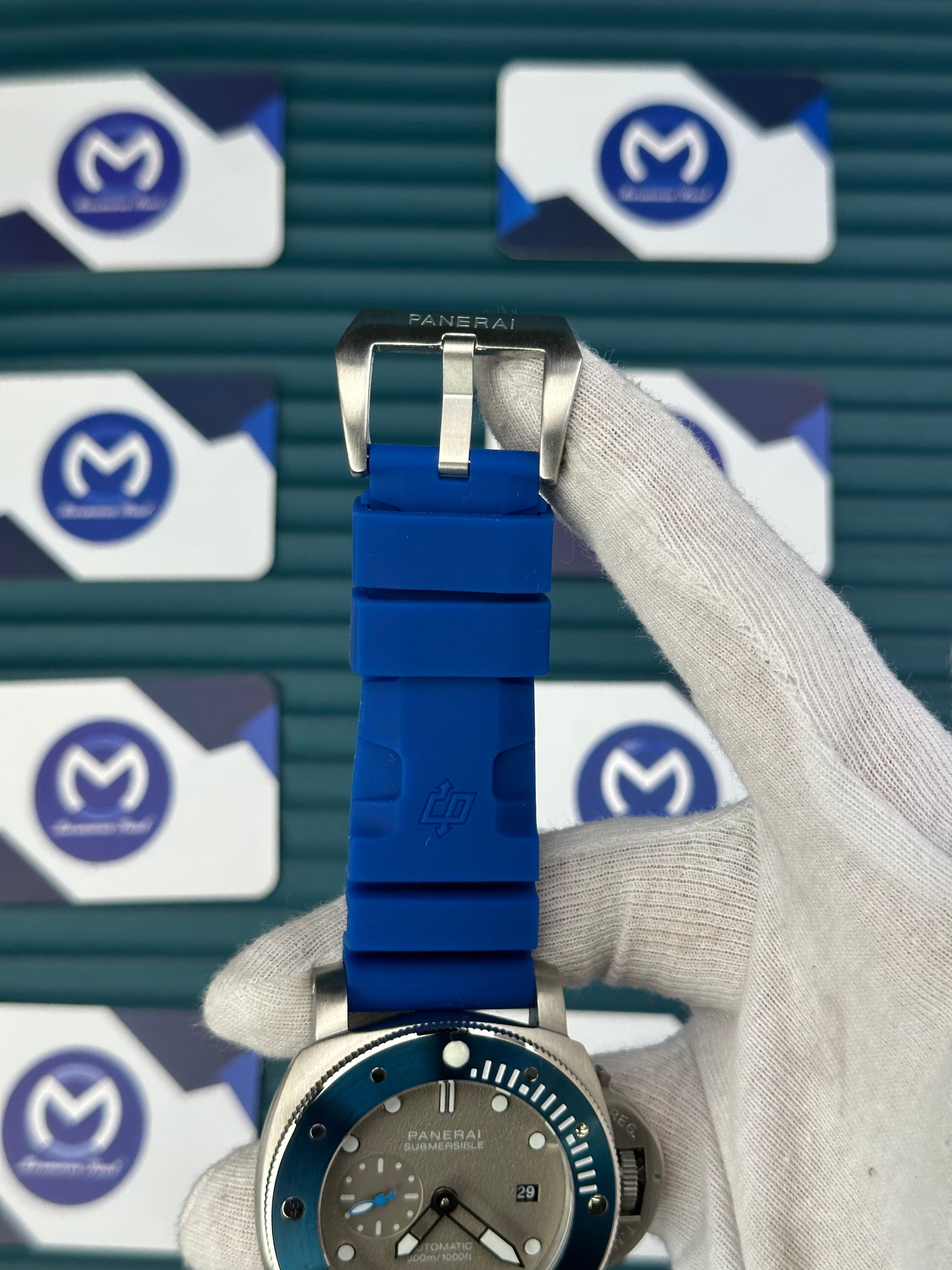 PANERAI SUBMERSIBLE GREY DIAL AUTOMATIC BLUE RUBBER CORD