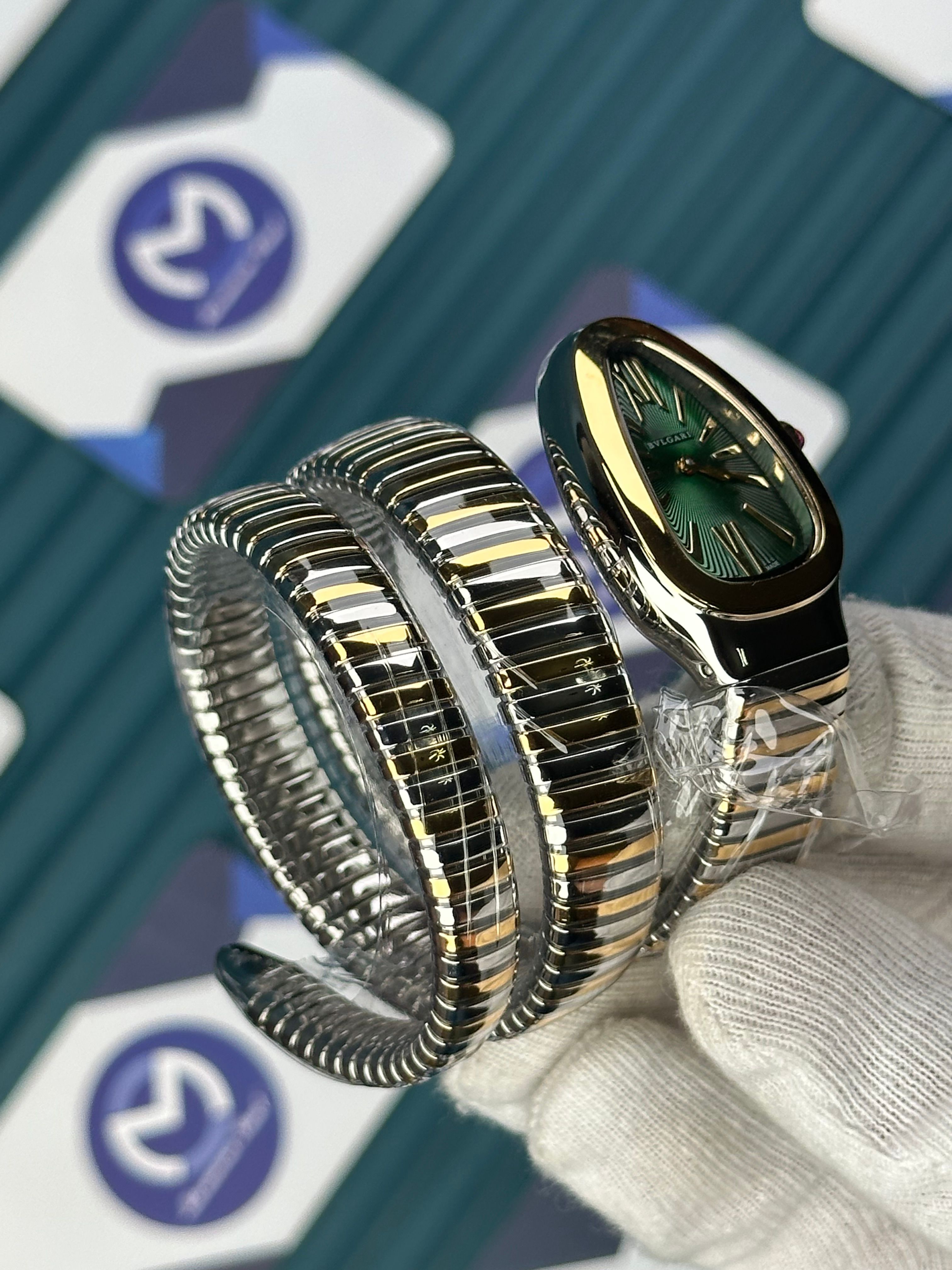 BVLGARI SERPENTI GREEN DIAL GOLD-SILVER LONG TUBOGAS