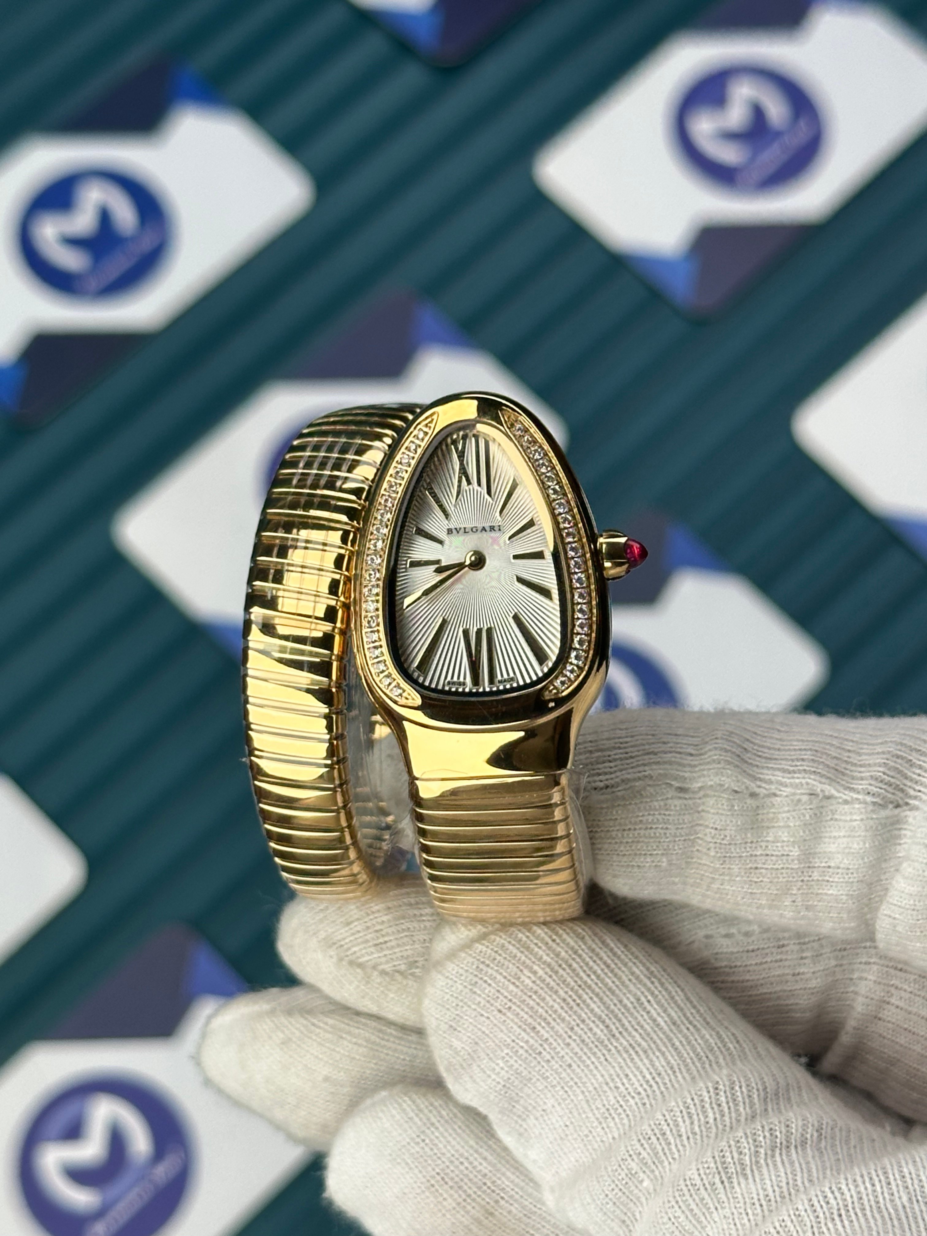 BVLGARI SERPENTI WHITE DIAL DIAMOND BEZEL GOLD TUBOGAS