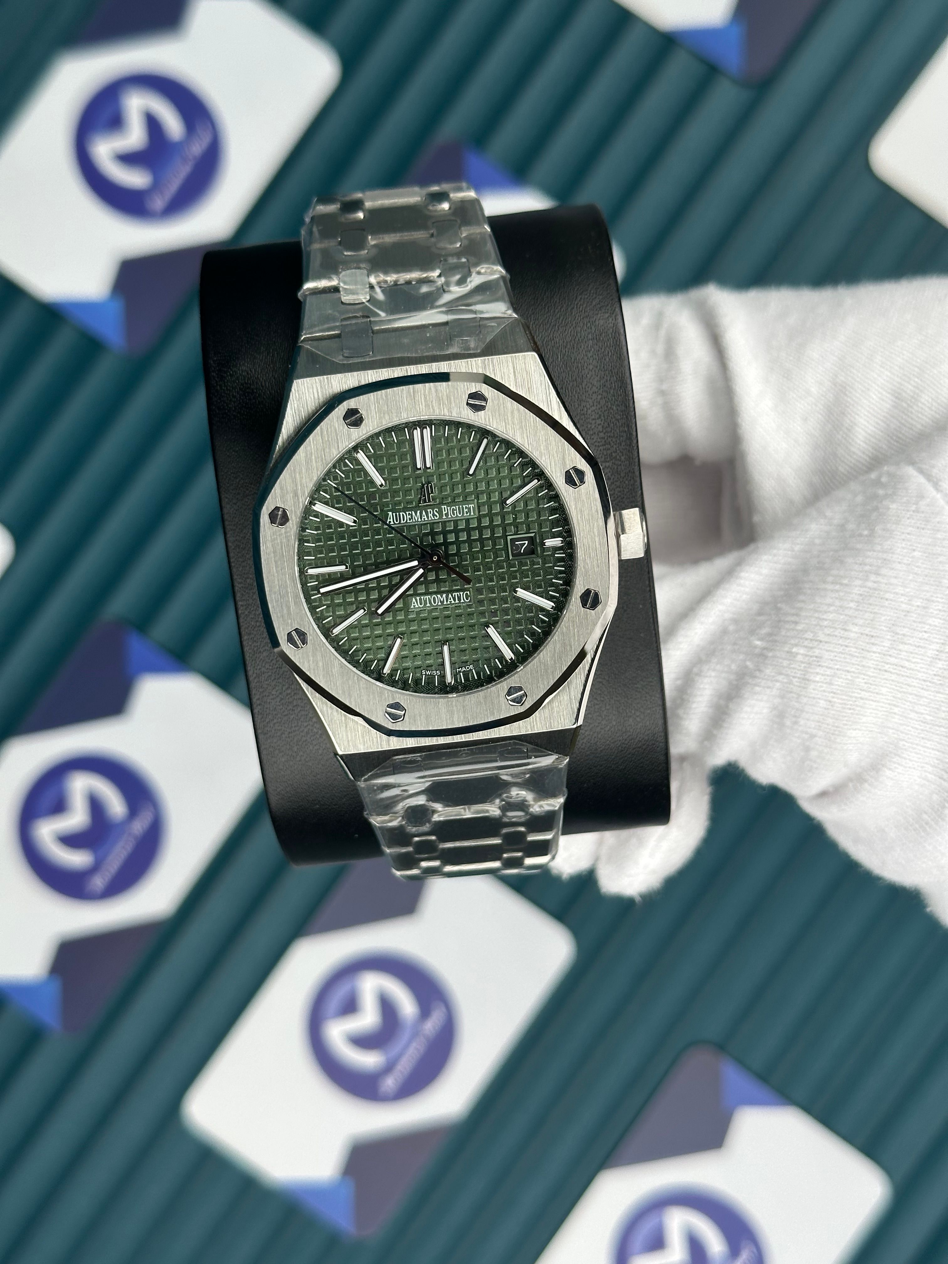 Audemars Piguet Royal Oak Gümüş Kordon Yeşil Kadran Automatic
