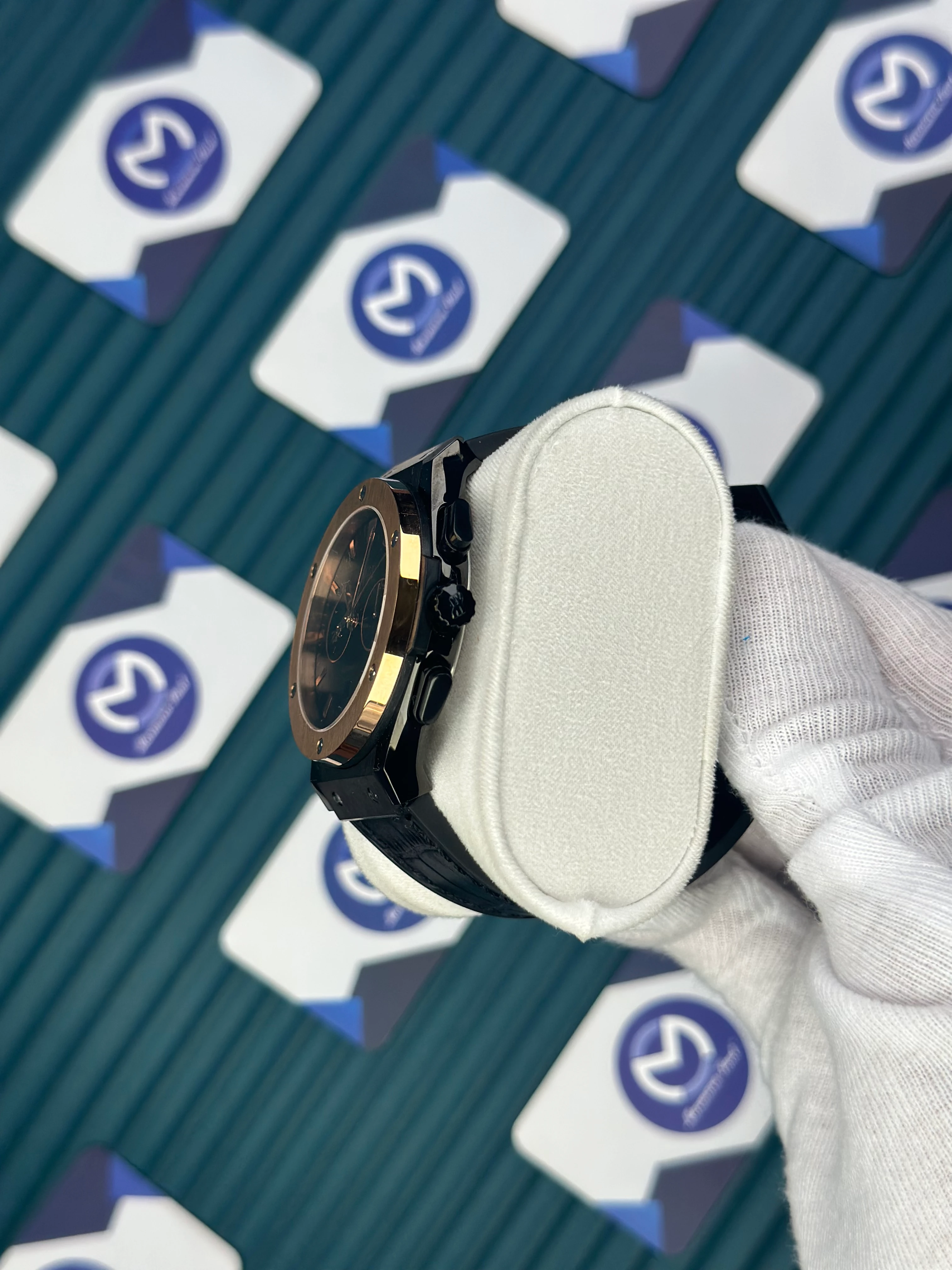 HUBLOT AUTOMATIC BLACK CHRONOGRAPH DIAL ROSE CASE BLACK CASE BLACK LEATHER CORD 