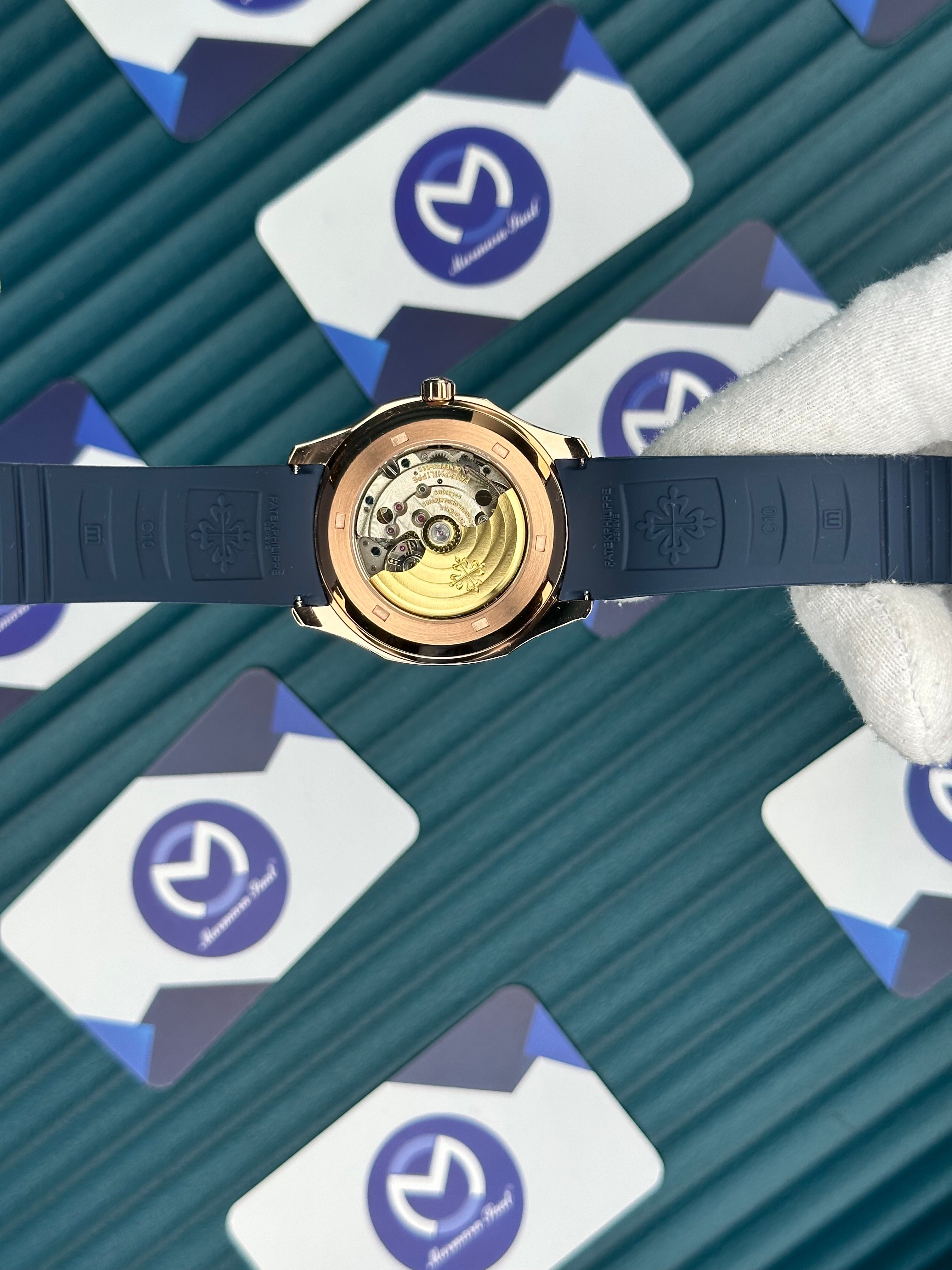 Patek Philippe Aquanaut Mavi Kordon Mavi Kadran Rose Kasa