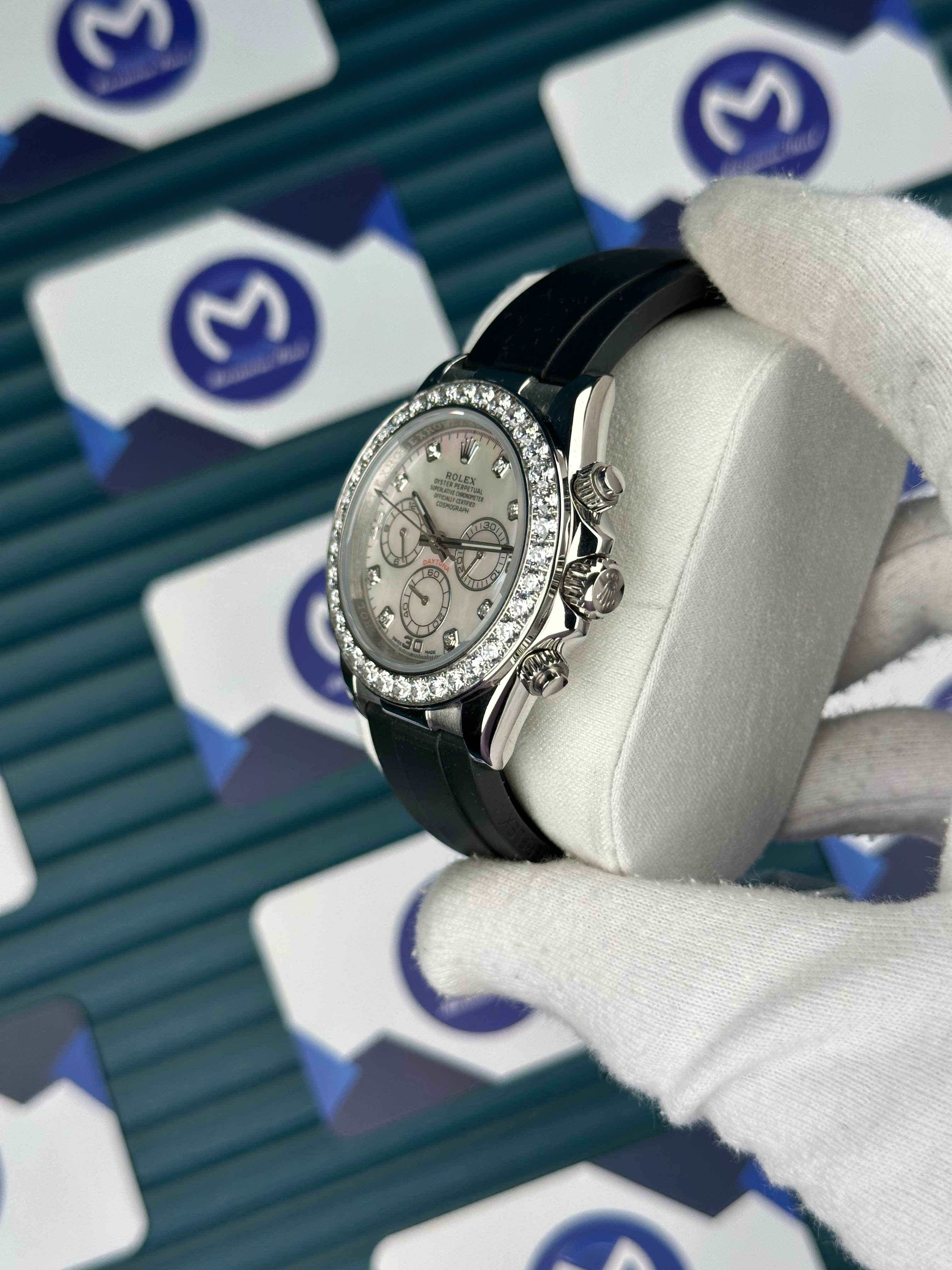 Rolex Daytona Gri Kadran Pırlanta Taşlı Bezel Oysterflex