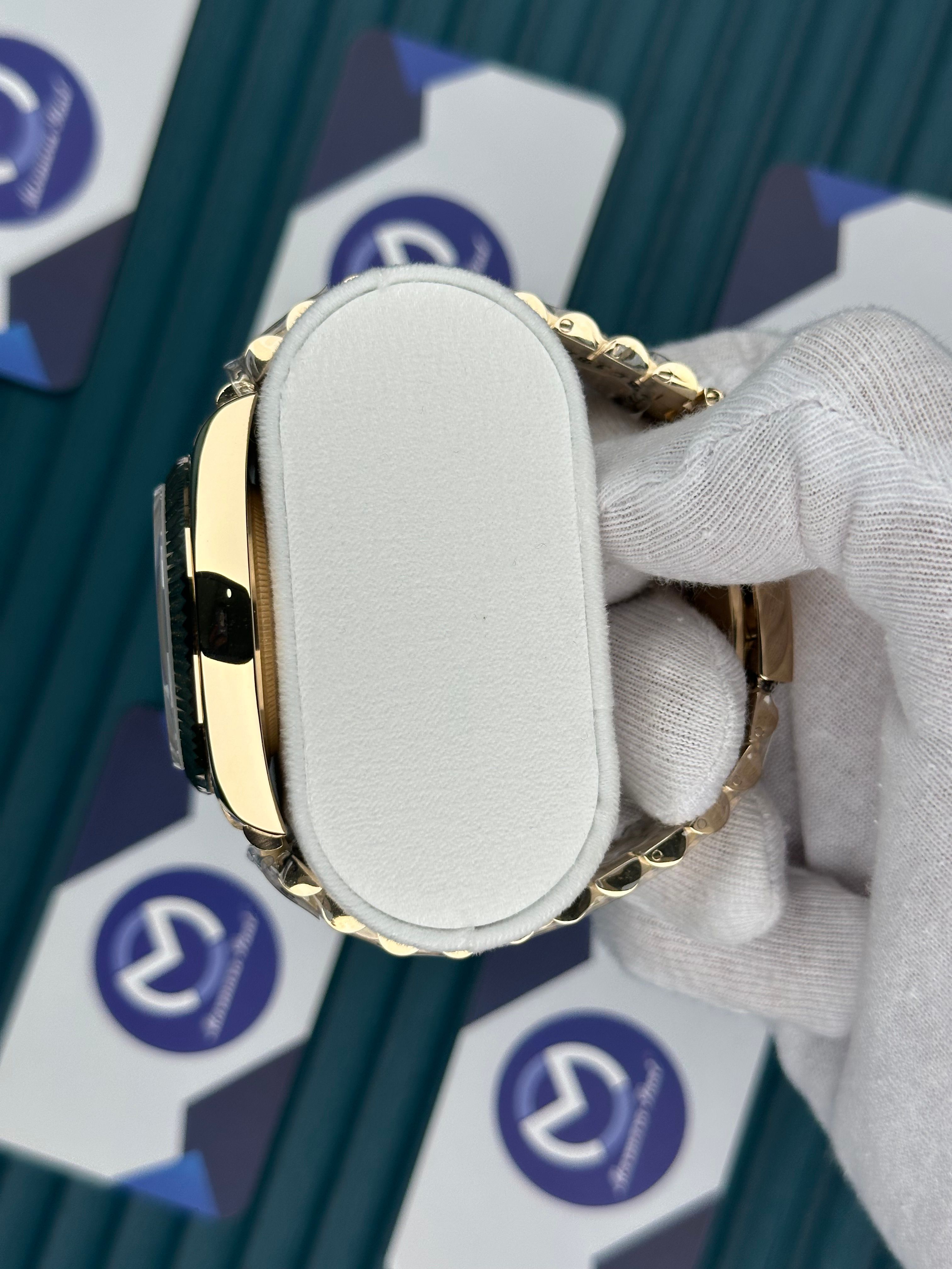 ROLEX DATEJUST GOLD DIAL DIAMOND INDEX GOLD JUBILE