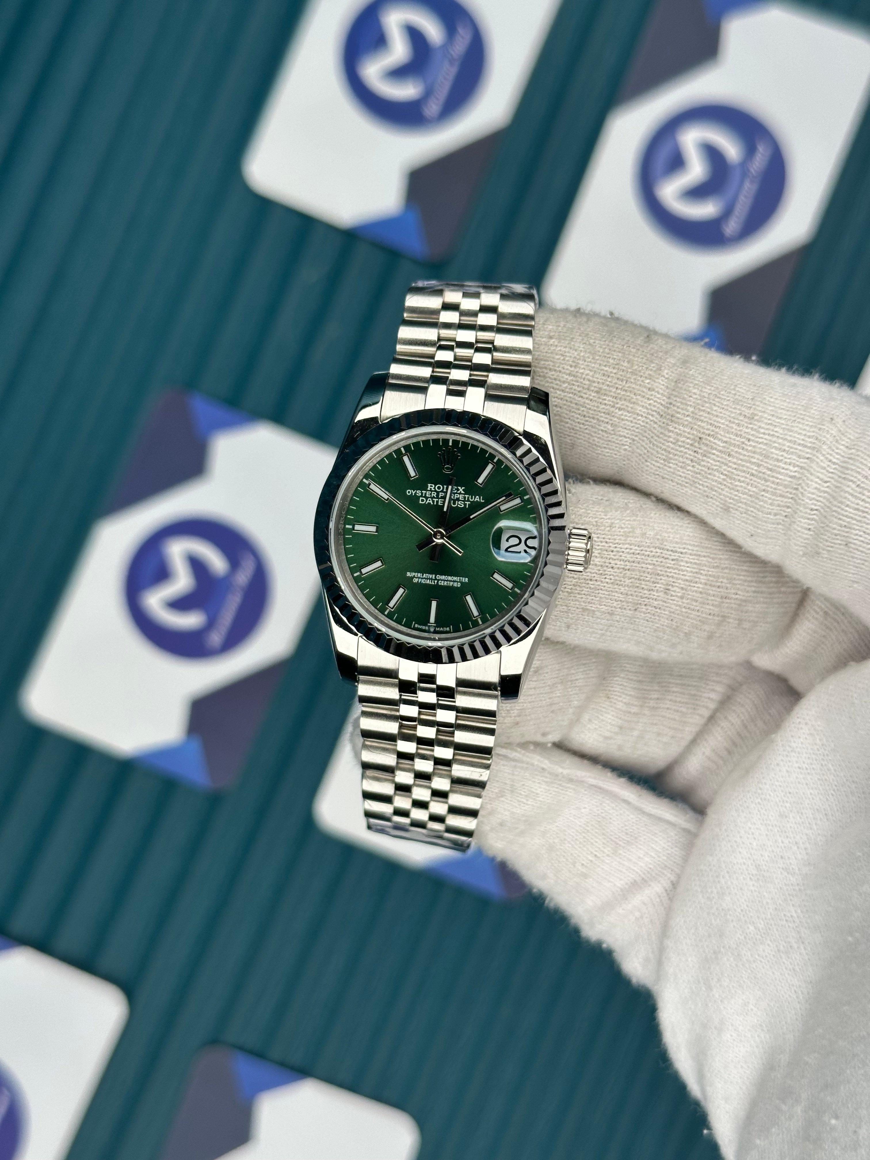 ROLEX 31 GREEN DIAL SILVER JUBILEE