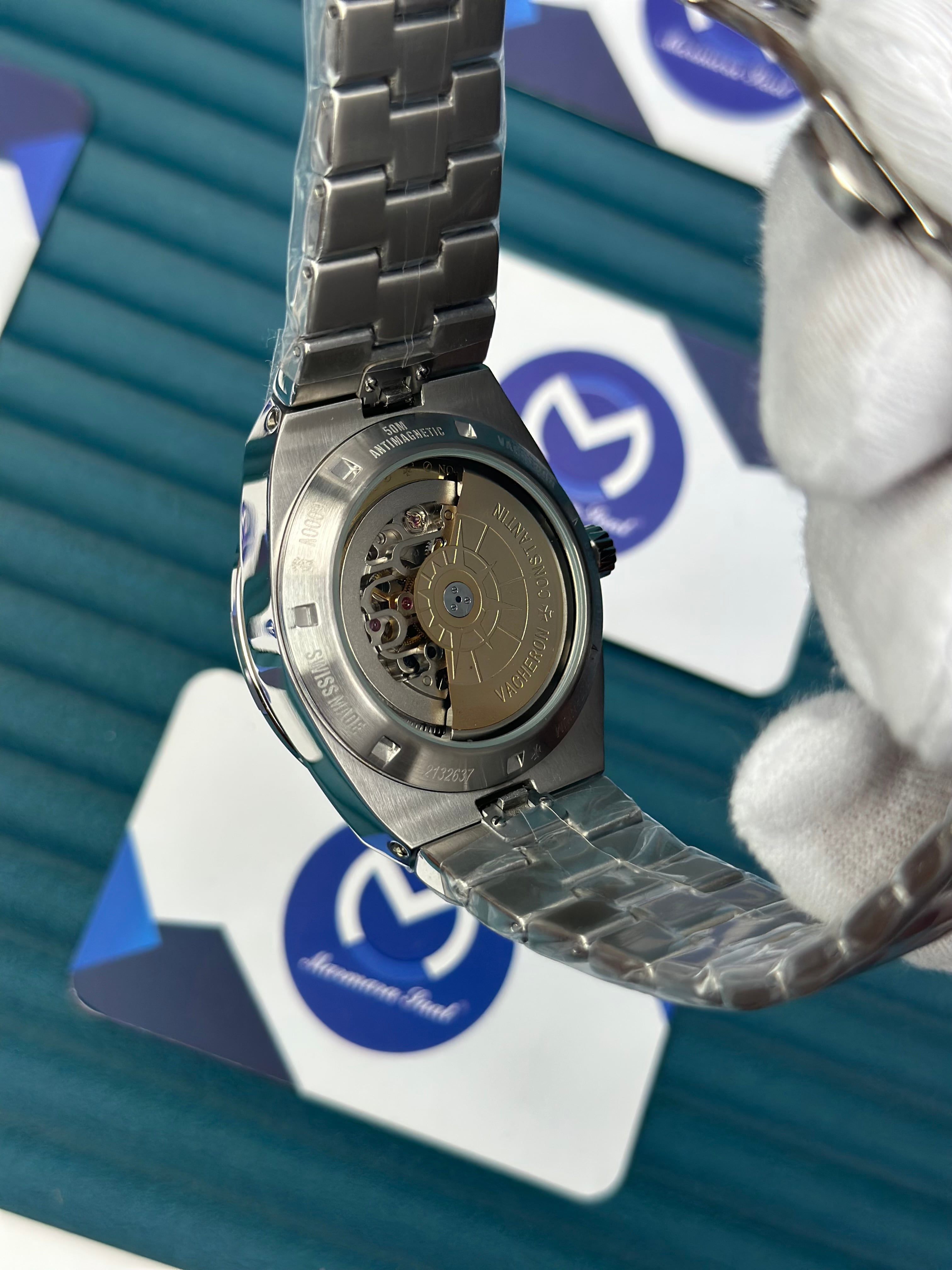 VACHERON CONSTANTIN BROWN OVERSEAS CHRONOGRAPH SILVER