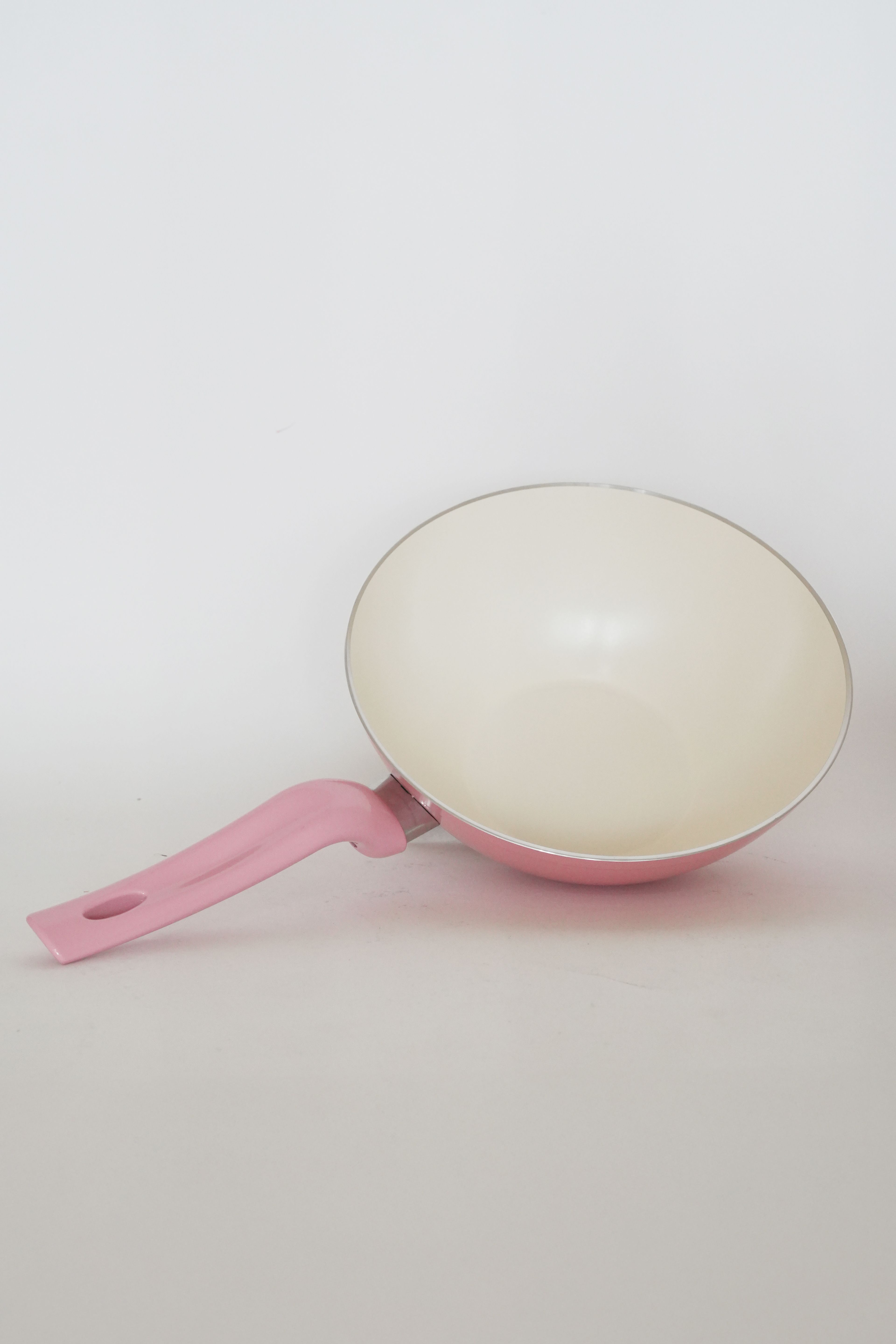 Bonera 24 Cm Gül Kurusu Wok Tava