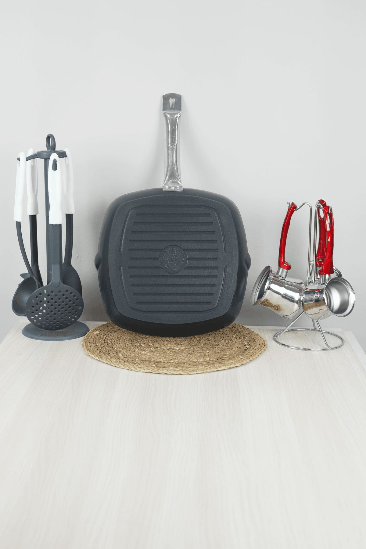  Bonera Titanyum 28cm Izgara Grill Tava - Siyah Gold