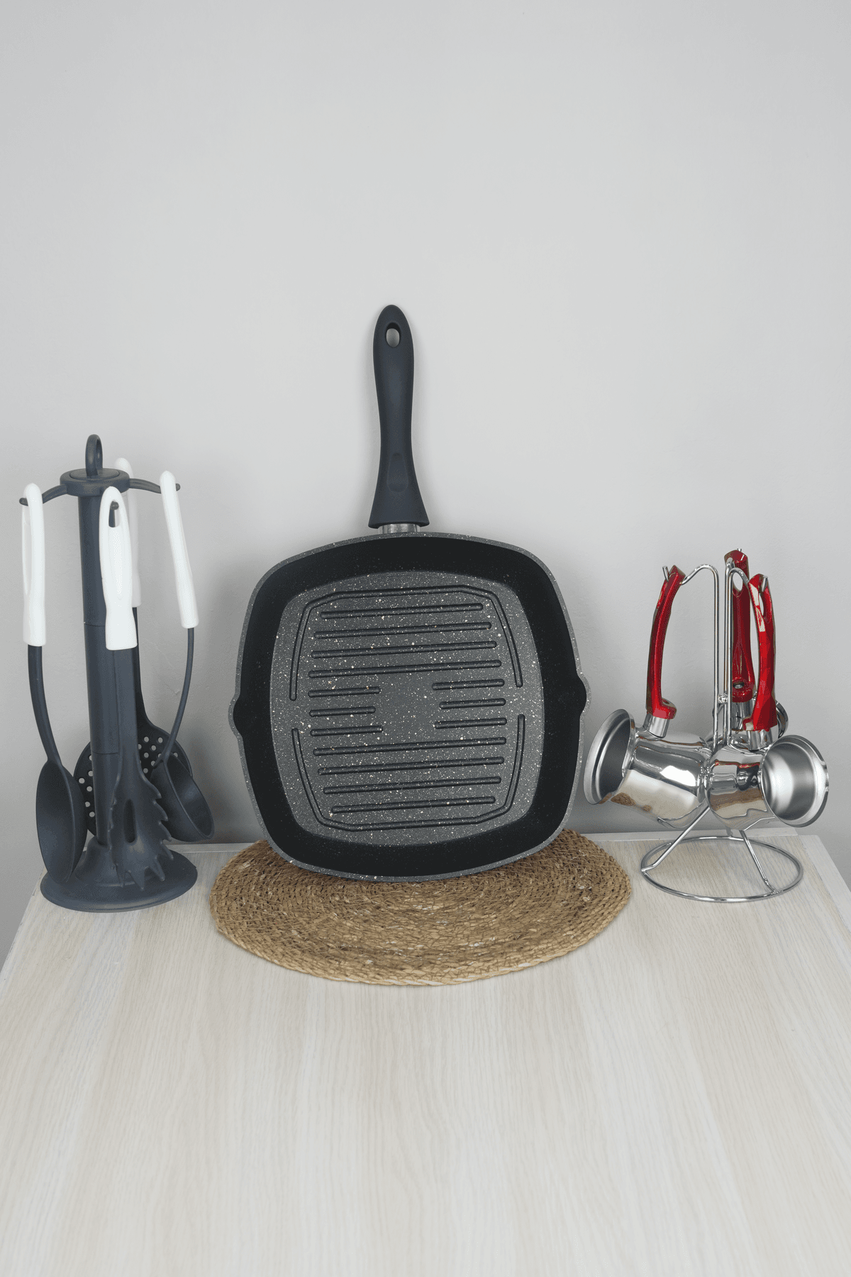 Bonera Granit 28cm Izgara Grill Tava - Siyah Gold 