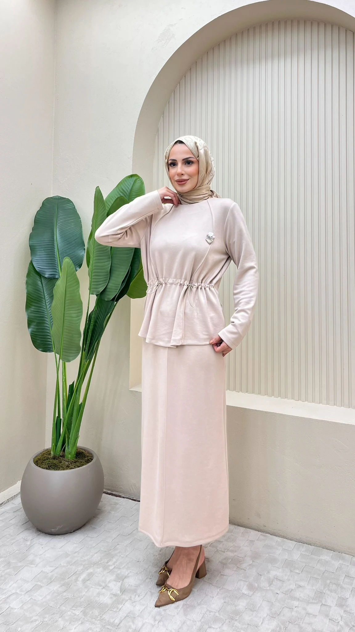 Büzgü Detaylı Etekli Takım