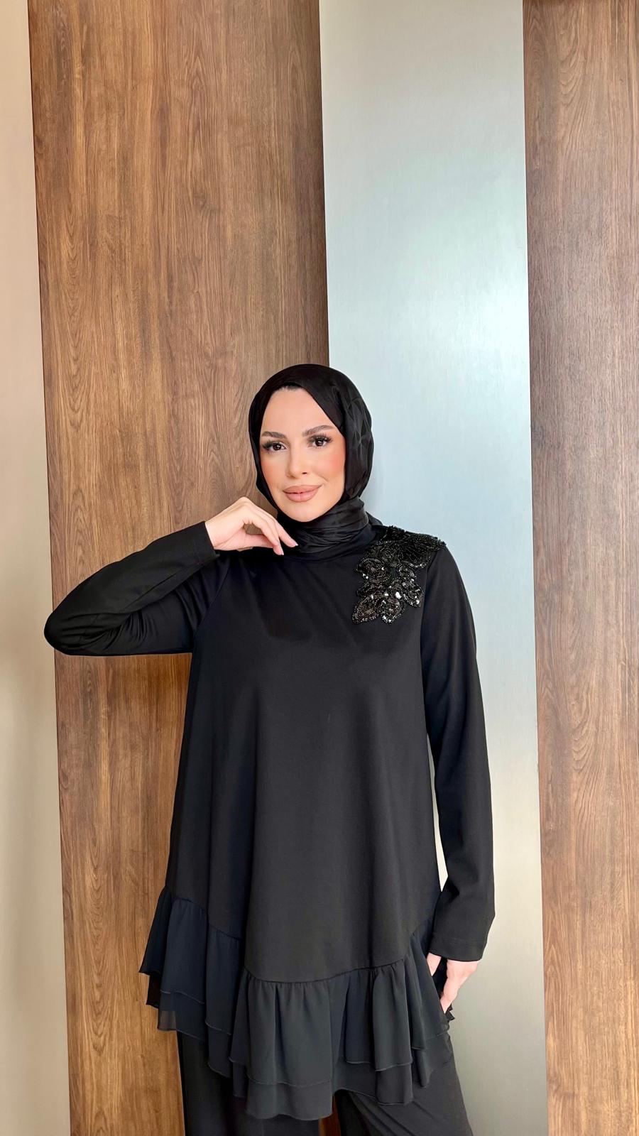 TÜL DETAYLI İŞLEMELİ TAKIM