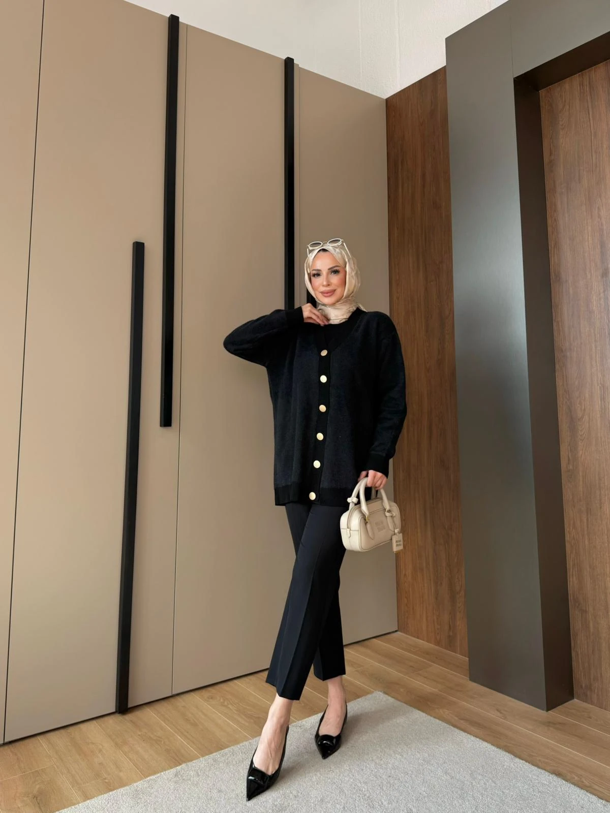 Duru Hırka - SİYAH