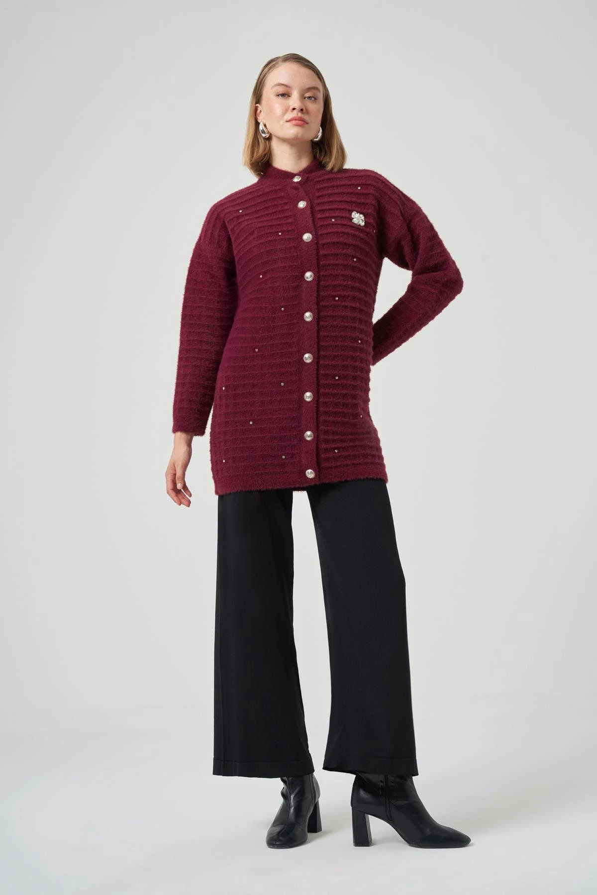 Nuss 7010 Serpme Taş İşlemeli Hırka