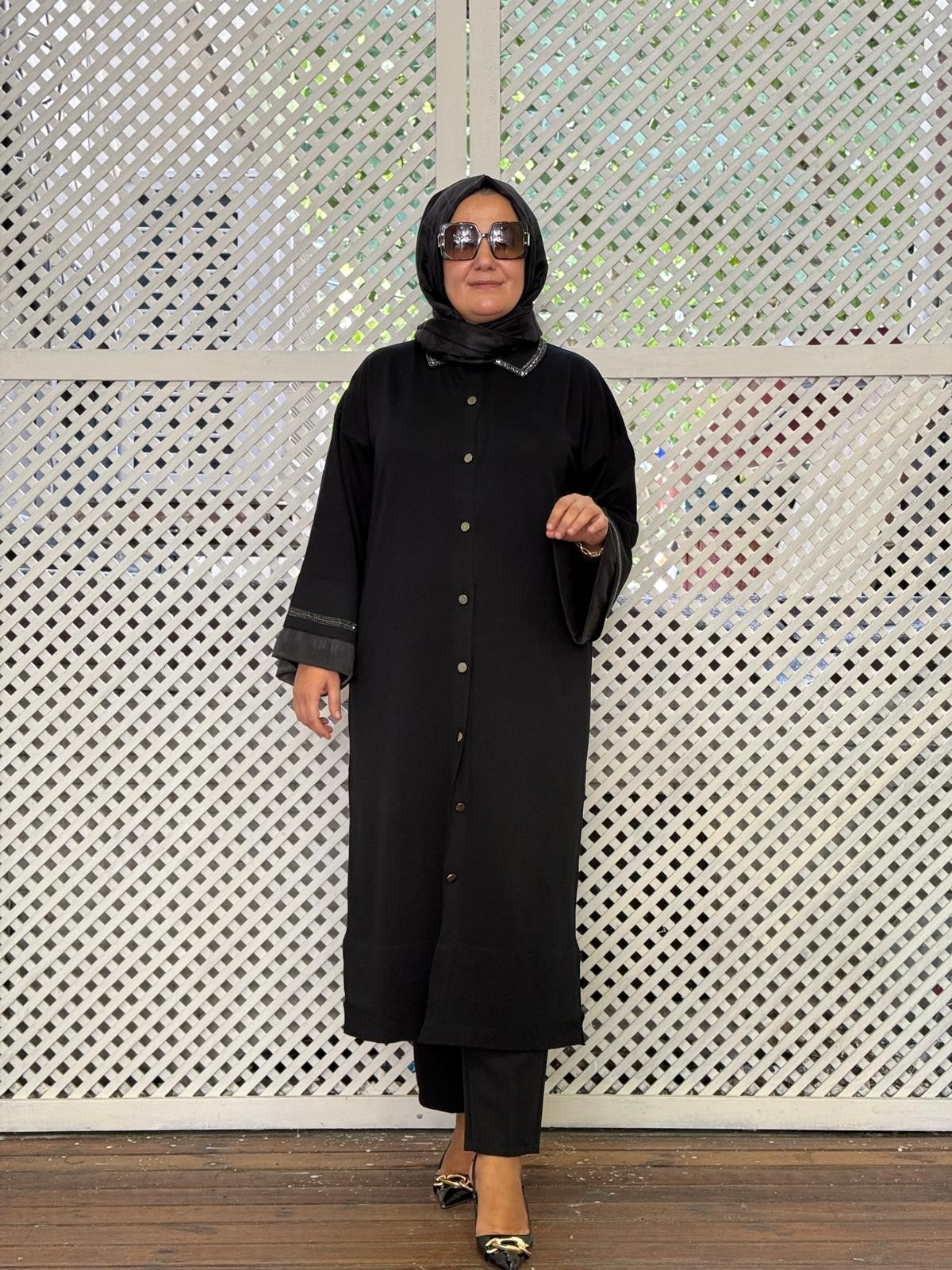 TÜL DETAYLI MERSERİZE HIRKA