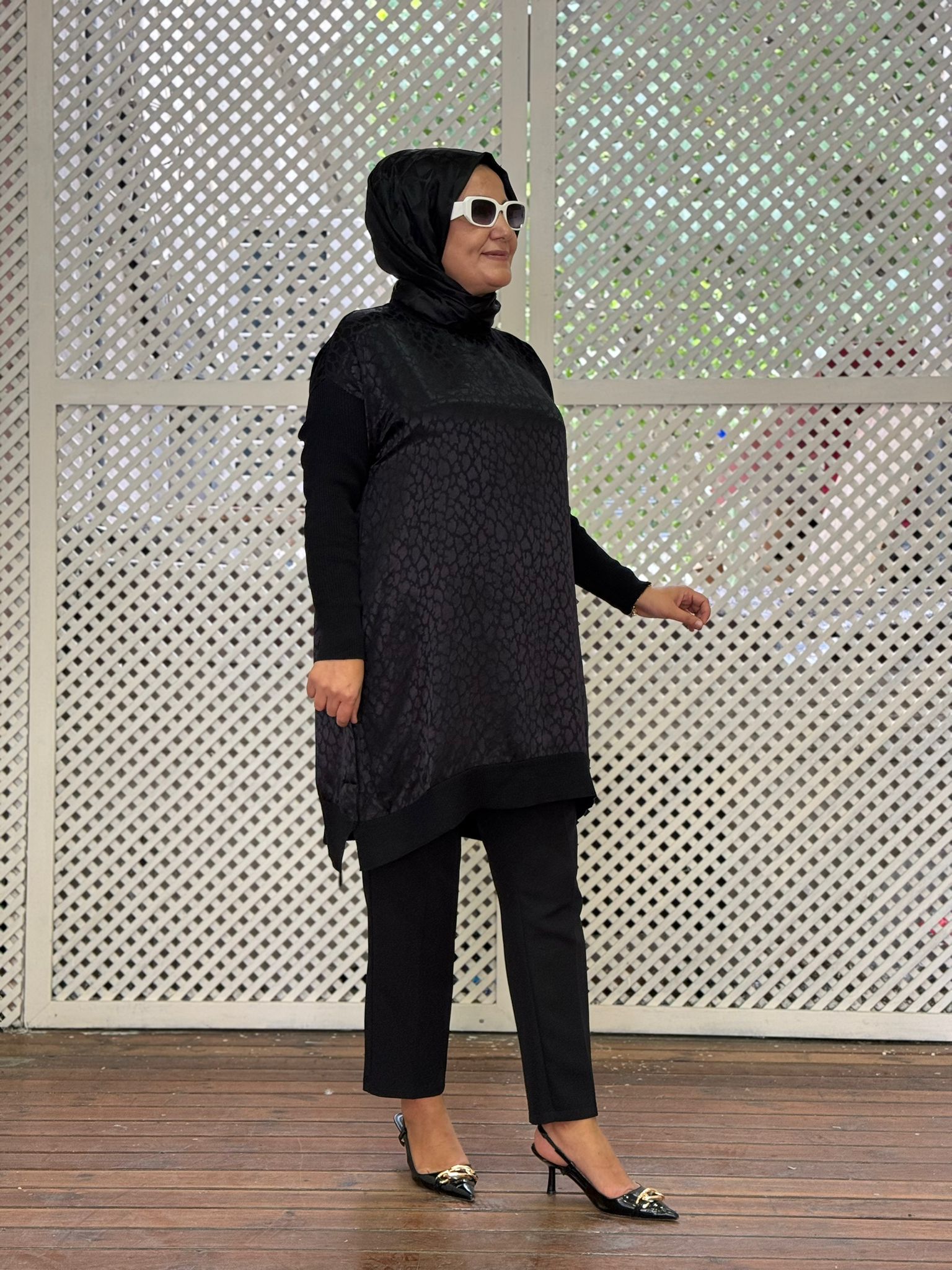 LENA TUNİK
