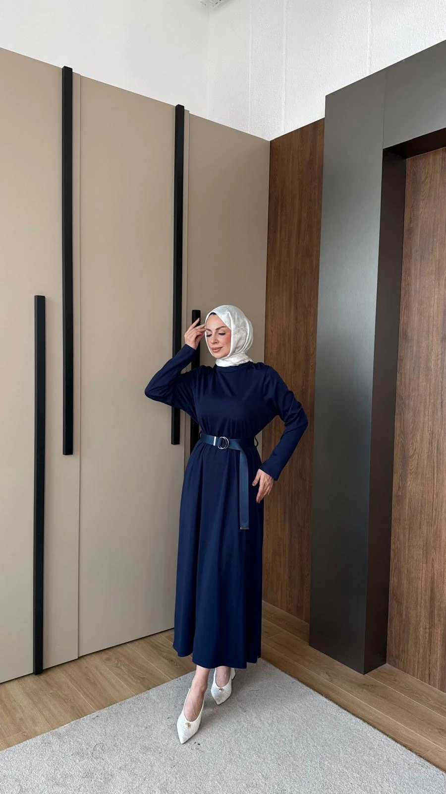 Fermuarlı Modal Elbise