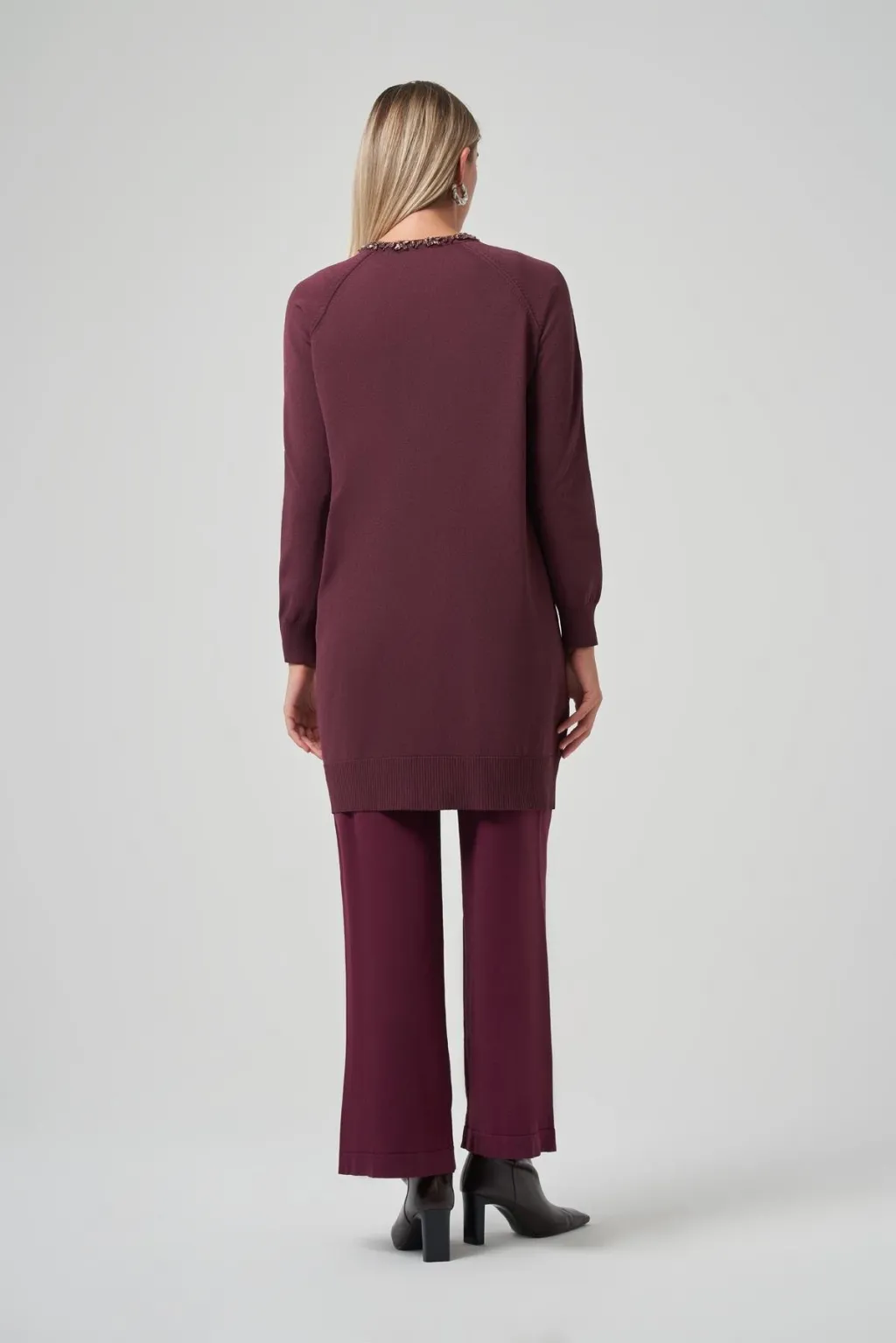 NUSS 300T TAŞLI HIRKA