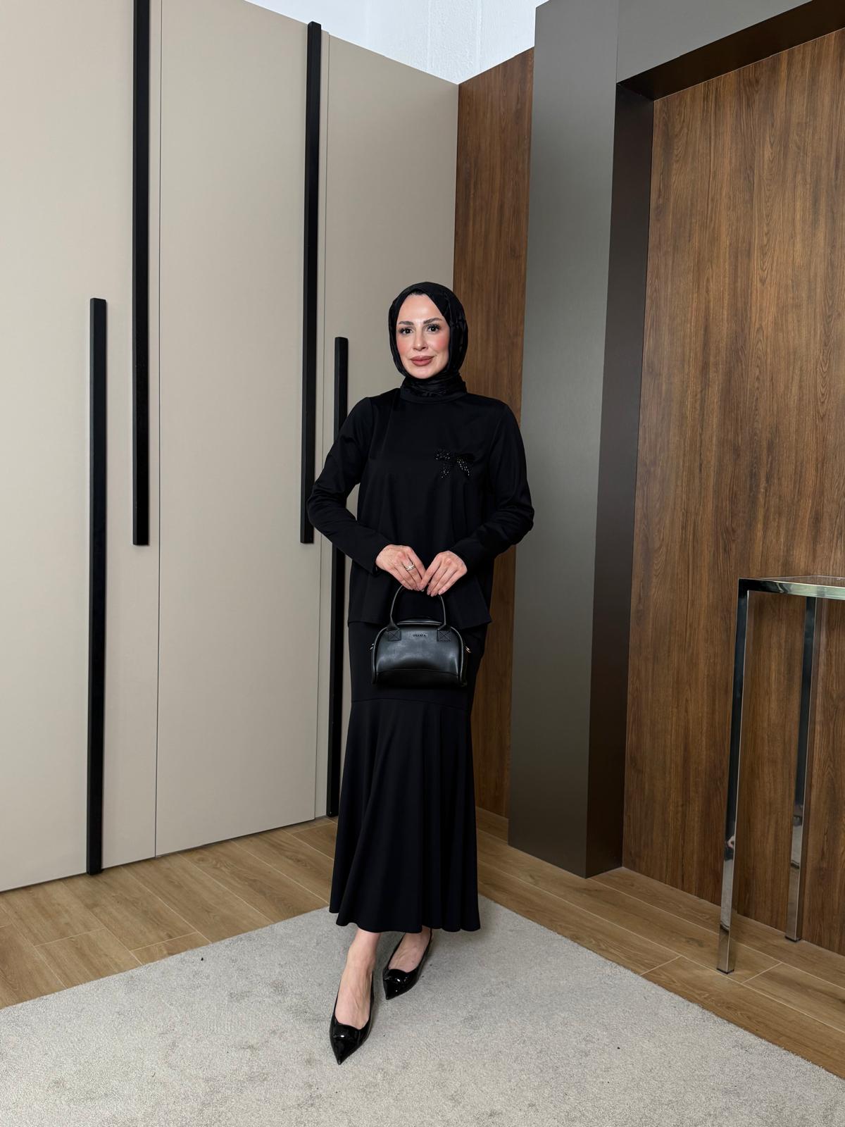 Asu Takım  - SİYAH