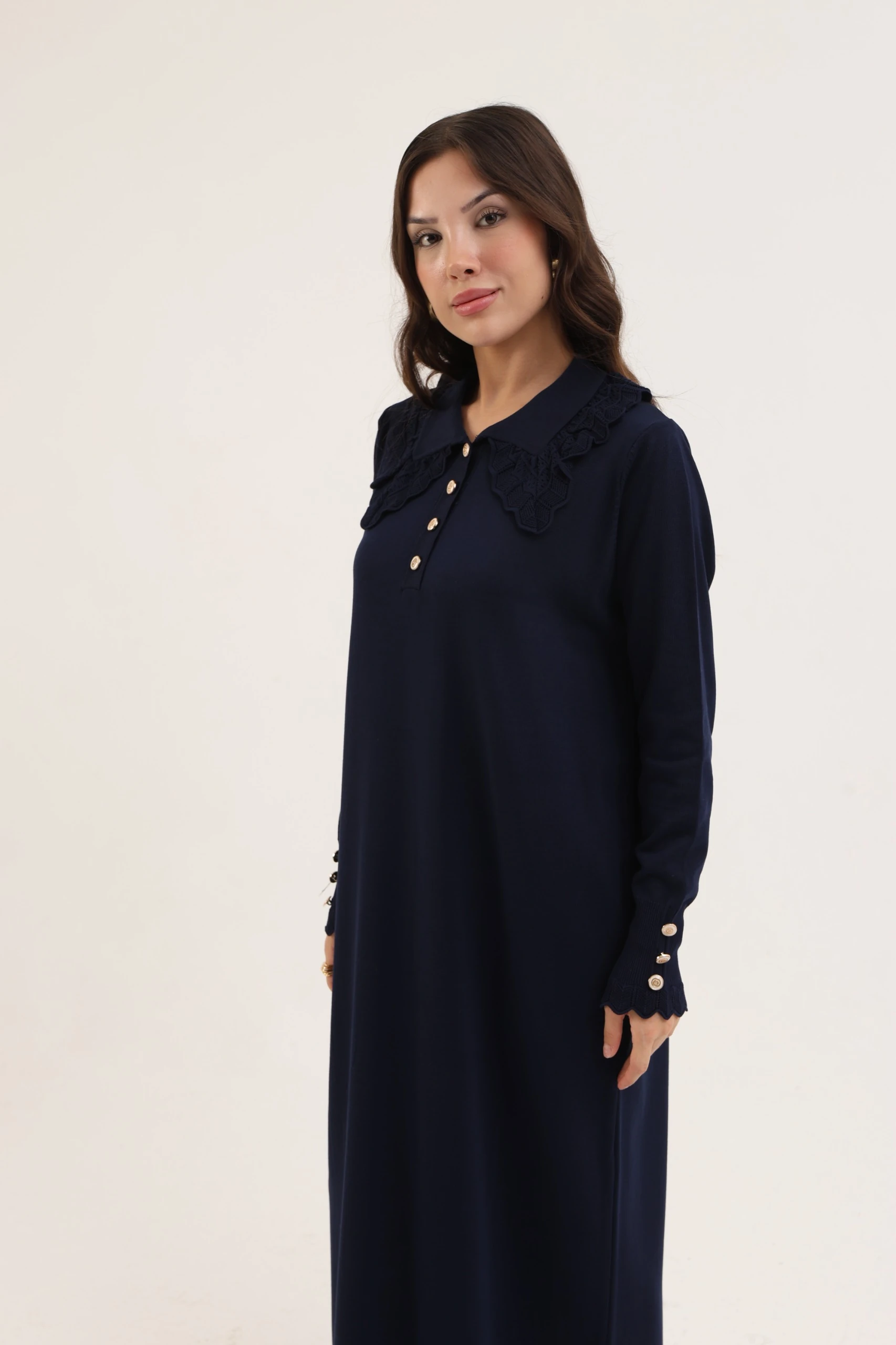 Dantel Yaka Merserize Elbise