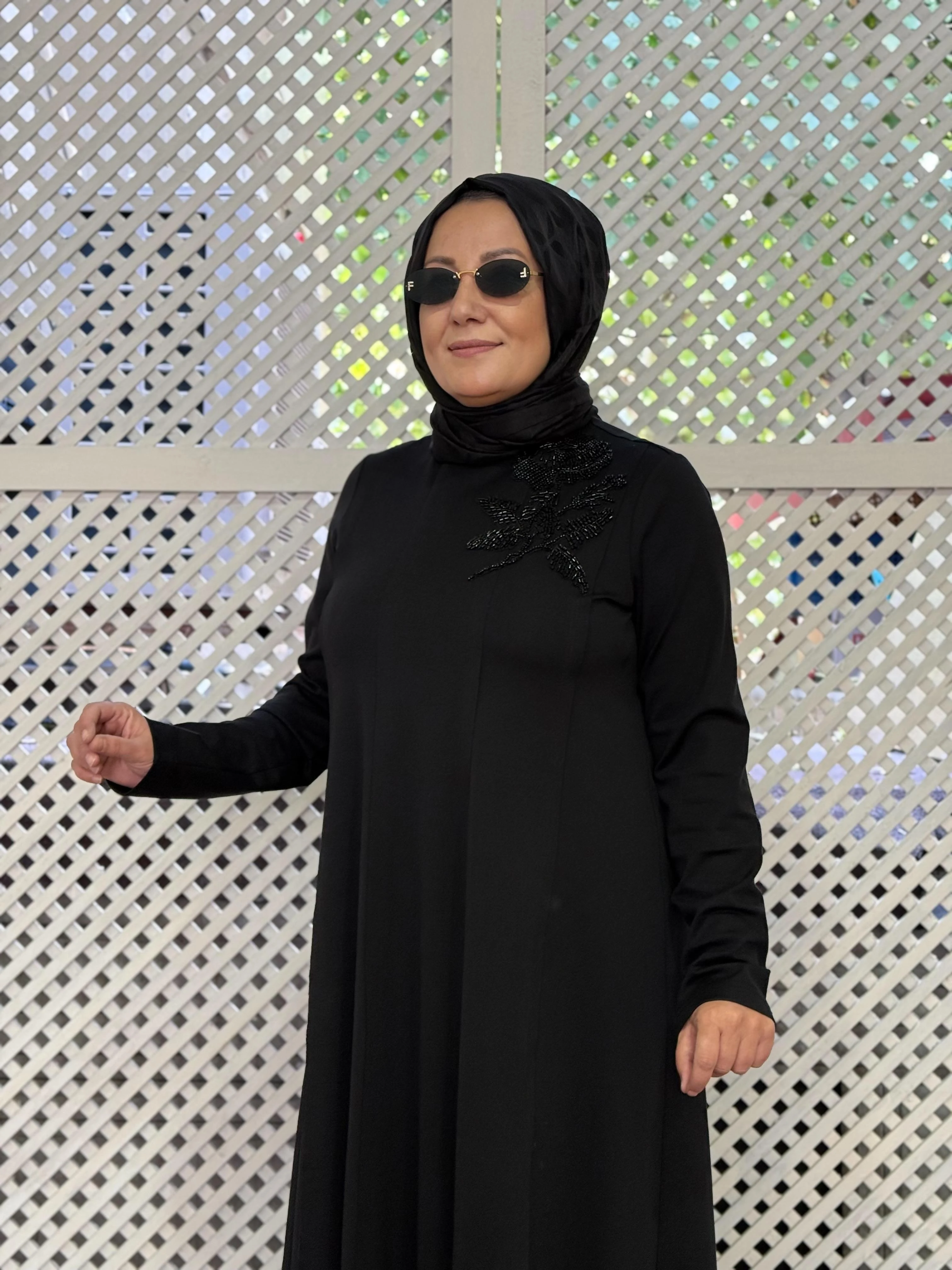 Gül Detaylı Elbise