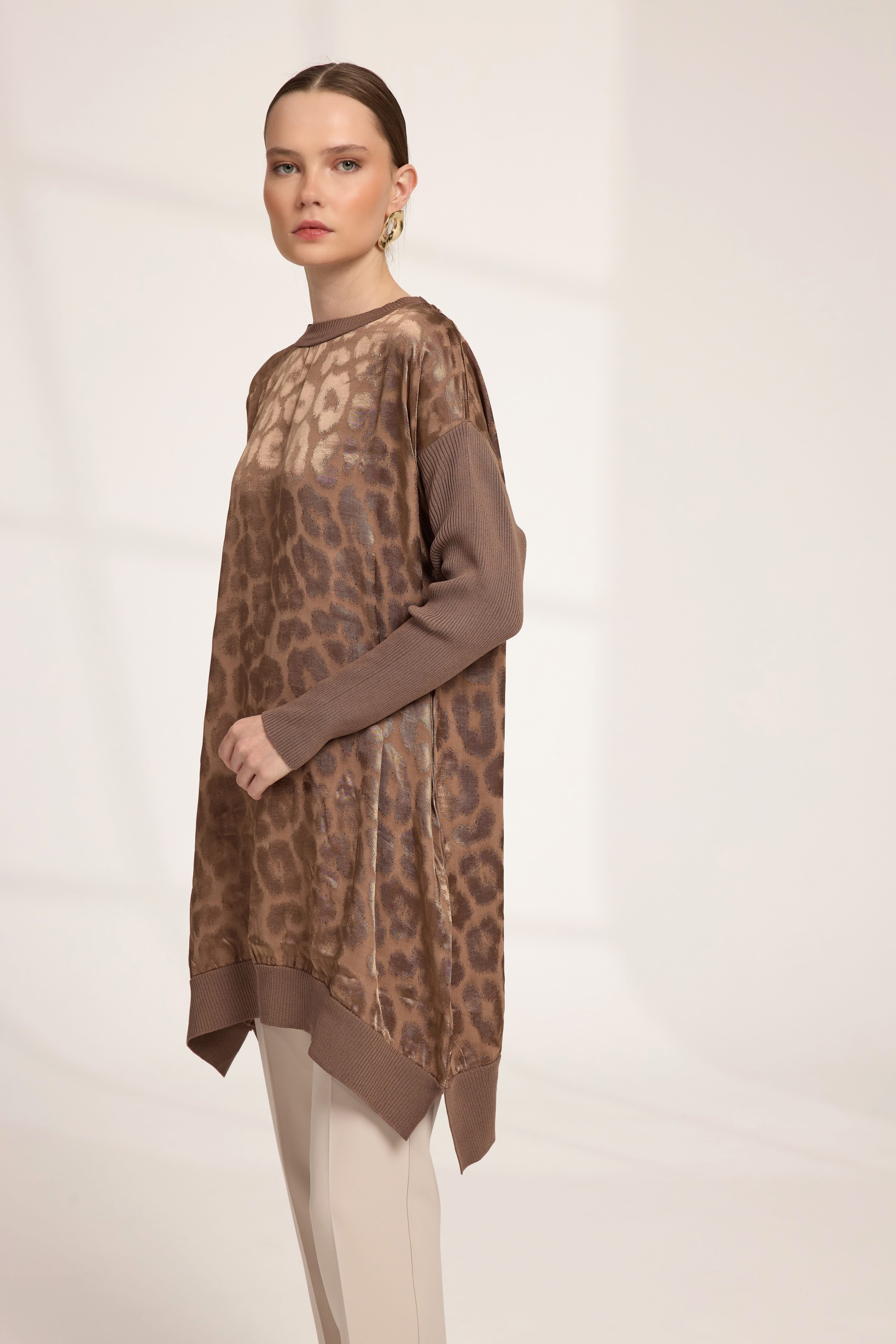 Leopar Tunik Camel