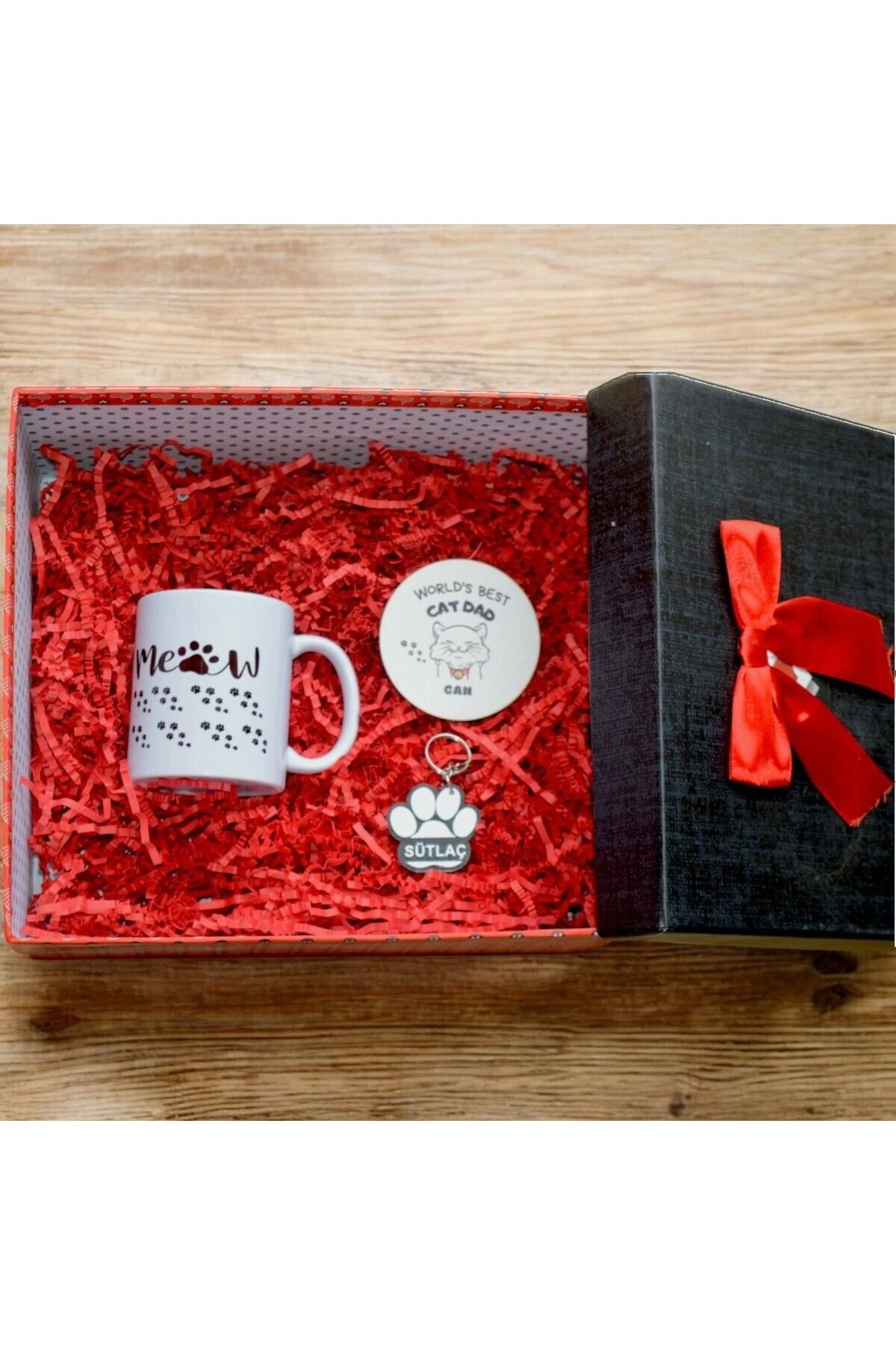 Kişiye Özel Kedi Sahipleri Hediye Seti 3lü (ÖZELLEŞTİRİLEBİLİR,KUPA ,BARDAK ALTLIĞI,ANAHTARLIK)