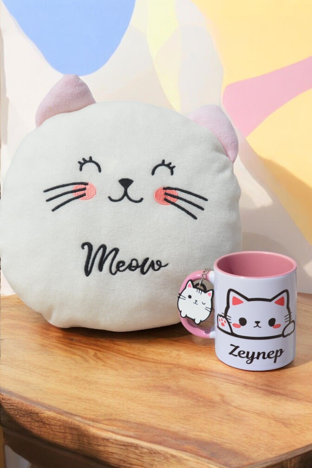 Kişiye Özel Şirin Kedi Temalı Hediye Kutusu (Özelleştirilebilir)