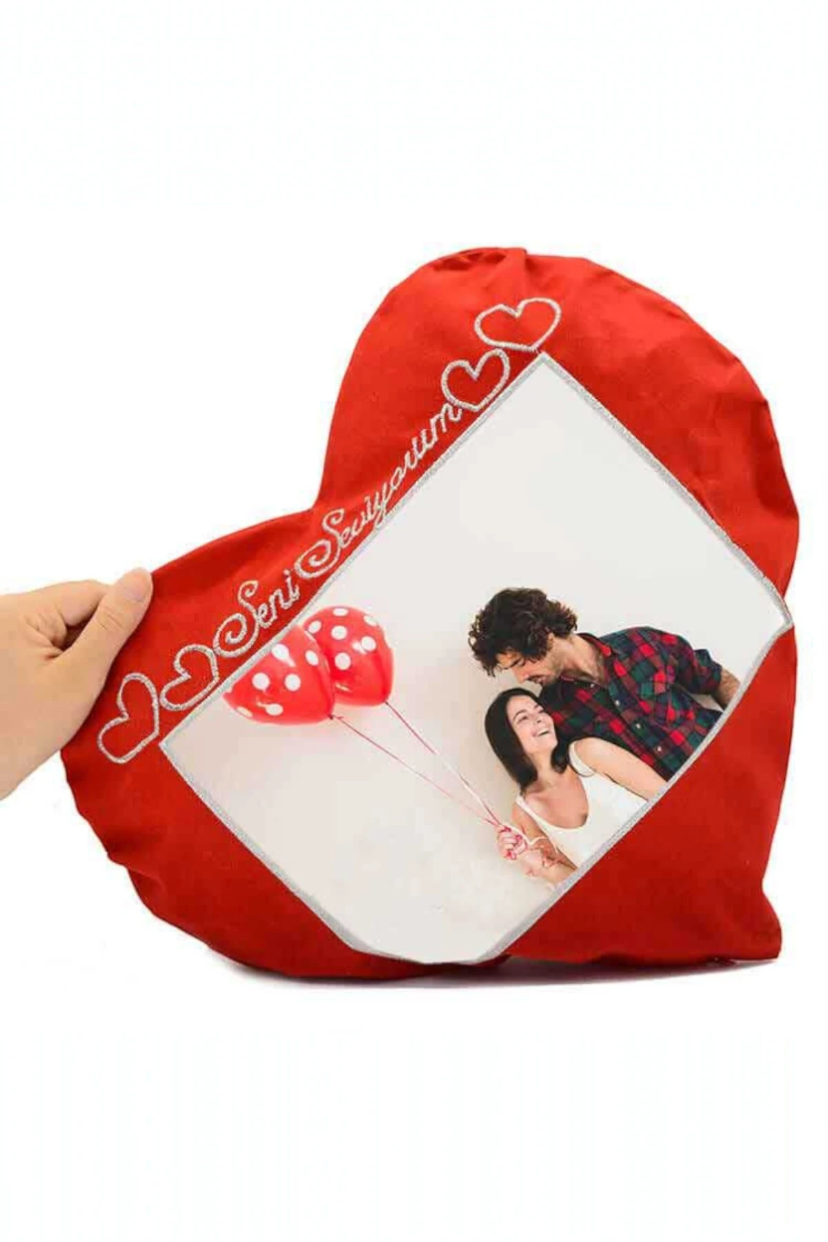 Kişiye Özel Tasarlanabilir Kırmızı Kalp Yastık 43x42cm Çap (,Hediye,Paketi Yapılır,Not Yazılır)