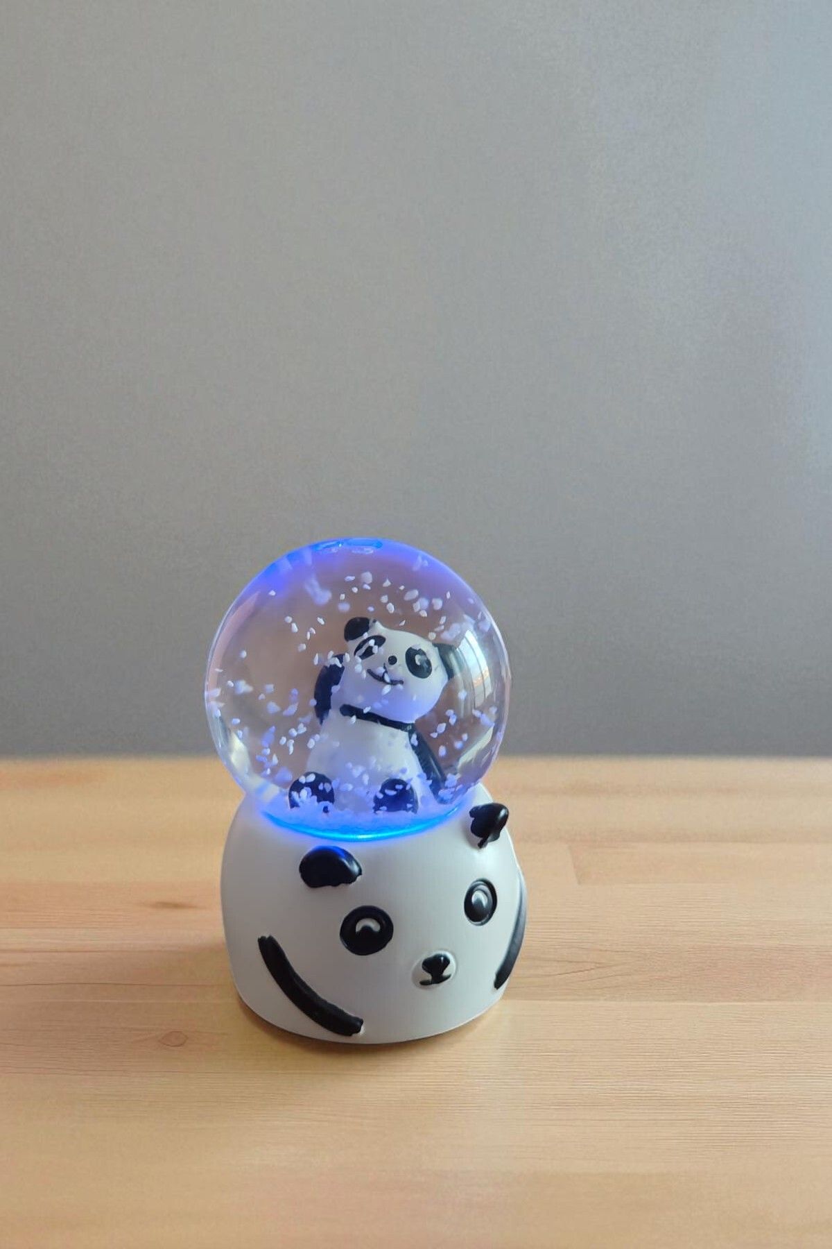 Mini Işıklı Panda Kar Küresi (Premium,Hediye Kutusunda, Not Yazılabilir)