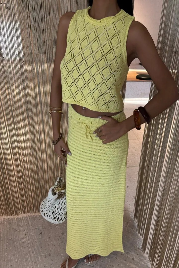 Riviera Kadın Beachwear Ajurlu Sarı Triko Takım – Yazlık Plaj Şıklığı