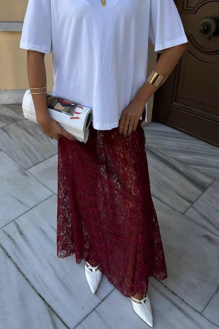 Crimson Grace Kadın Bordo Dantel Maxi Etek – Şık Yazlık Tasarım