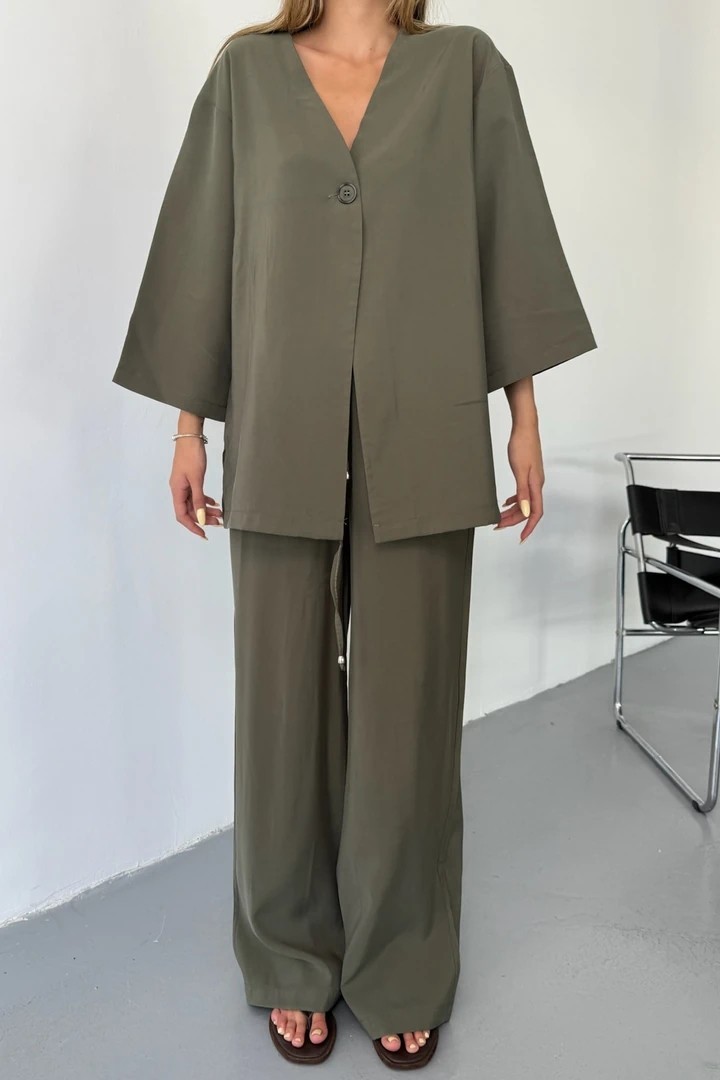 Vena Kadın Cupra Tek Düğme Kimono & Pantolon Haki Takım – Yazlık Konforlu Şıklık ve Modern Kesim
