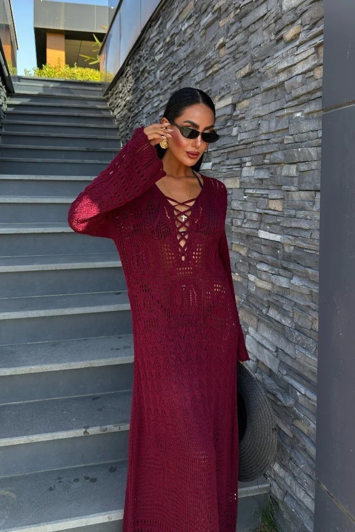 Serena Birit Ajurlu Bordo Plaj Elbisesi – Yazlık Şık Triko Elbise