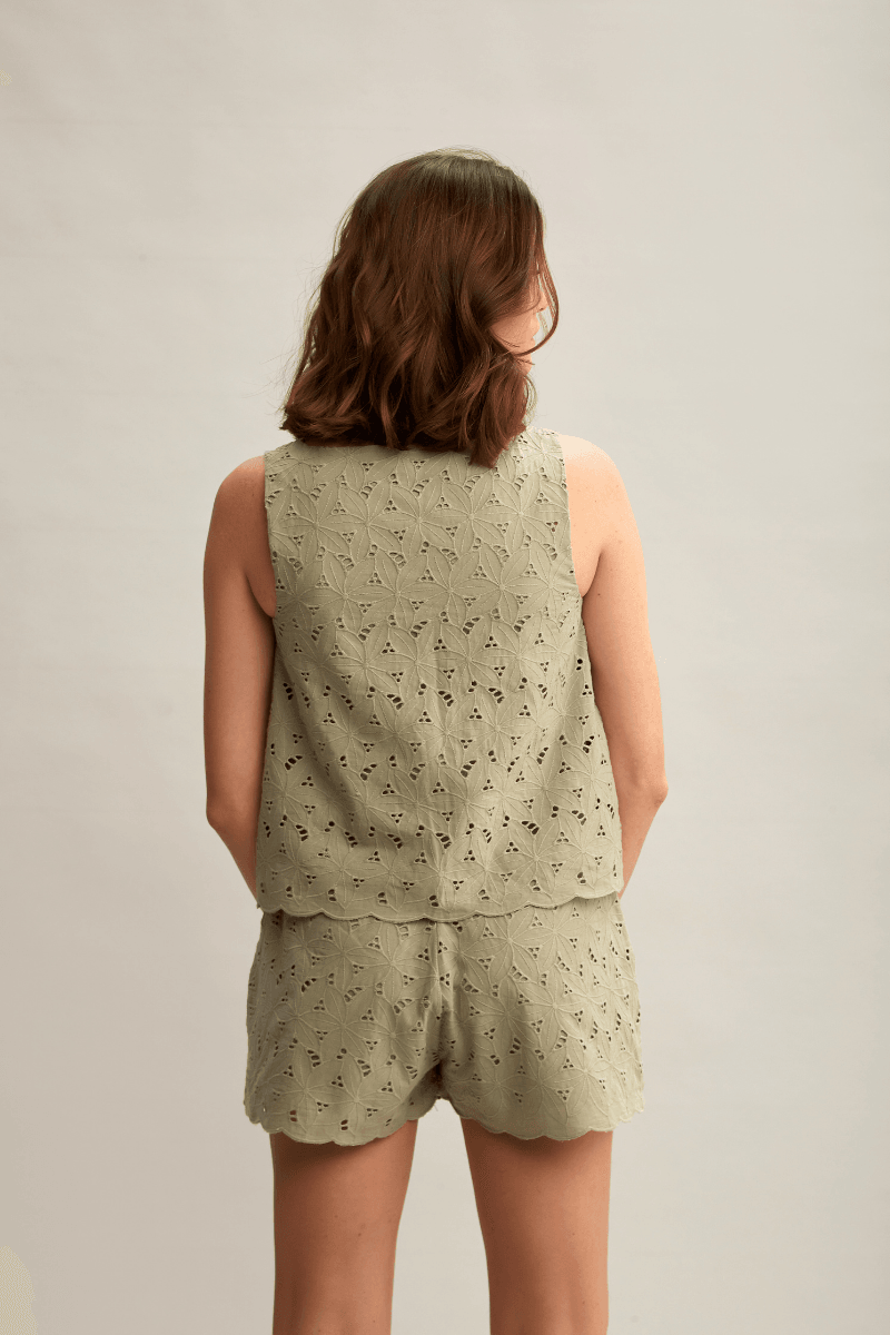 Pleated High Waist Pure Cotton Green Embroidery Shorts