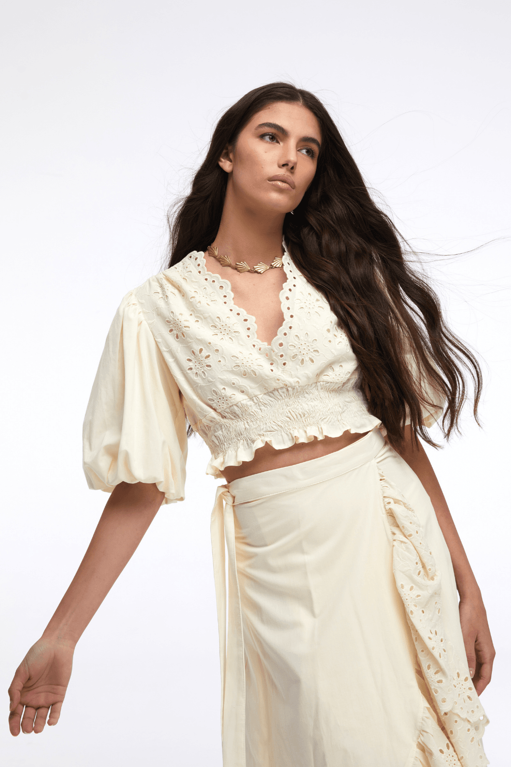 Pure Organic Cotton Guipure Detailed Beige Short Blouse