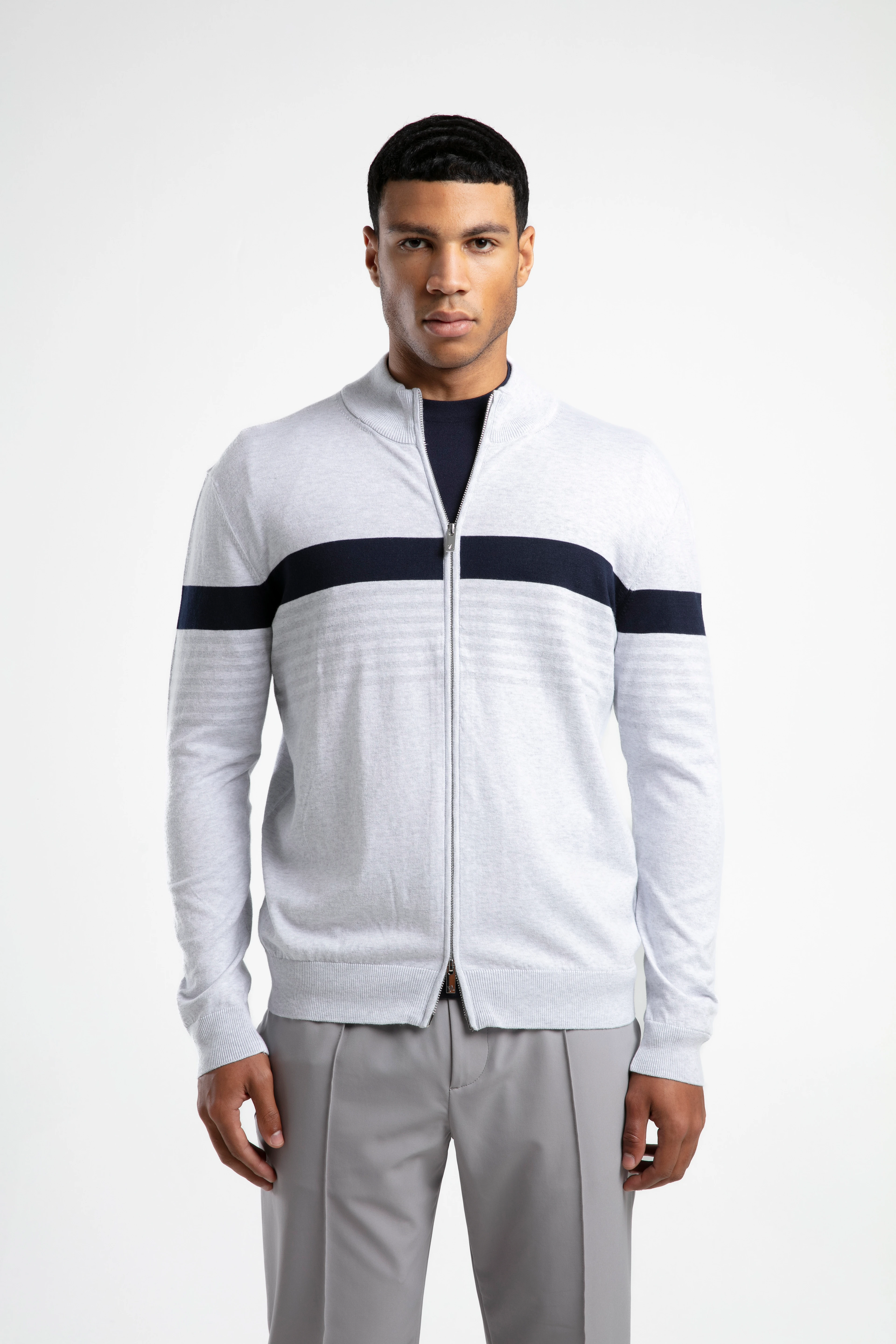 Şerit Detaylı Fermuarlı Triko