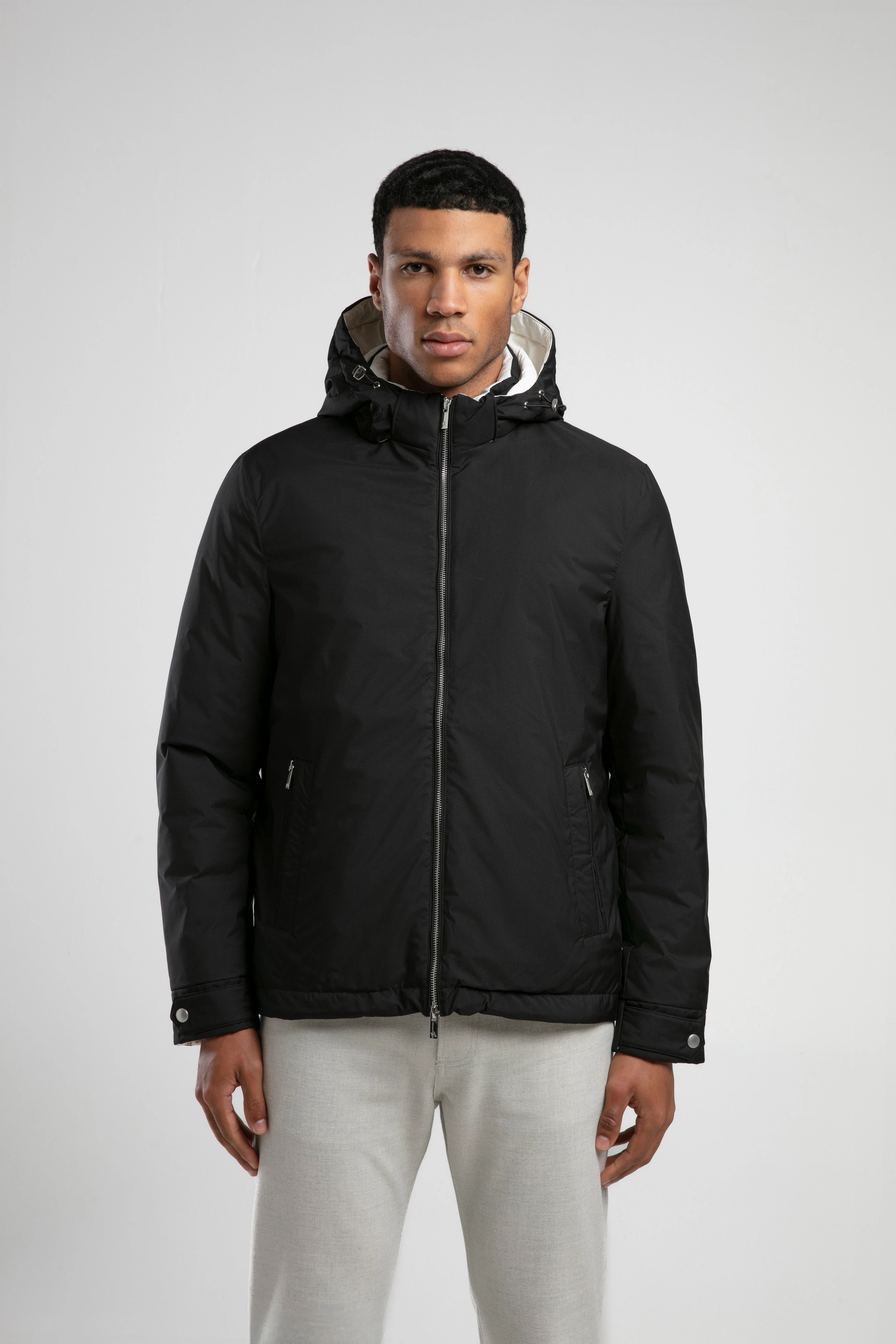 Kapüşonlu Şişme Mont