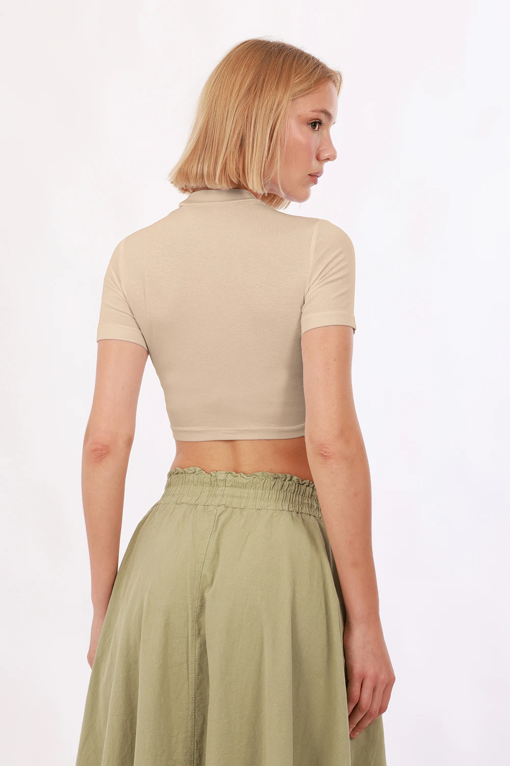 Kadın Kısa Kol Crop - Ekru
